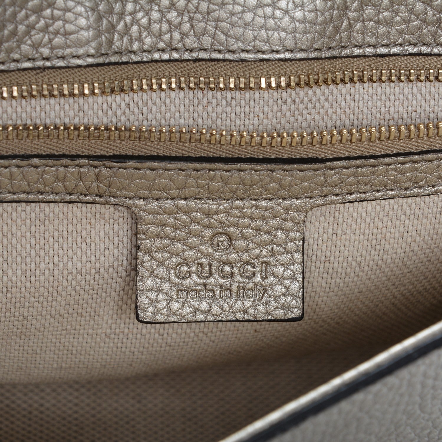 Gucci Metallic Pebbled Calfskin Medium Soho Flap Crossbody Golden Beige 6 of 7