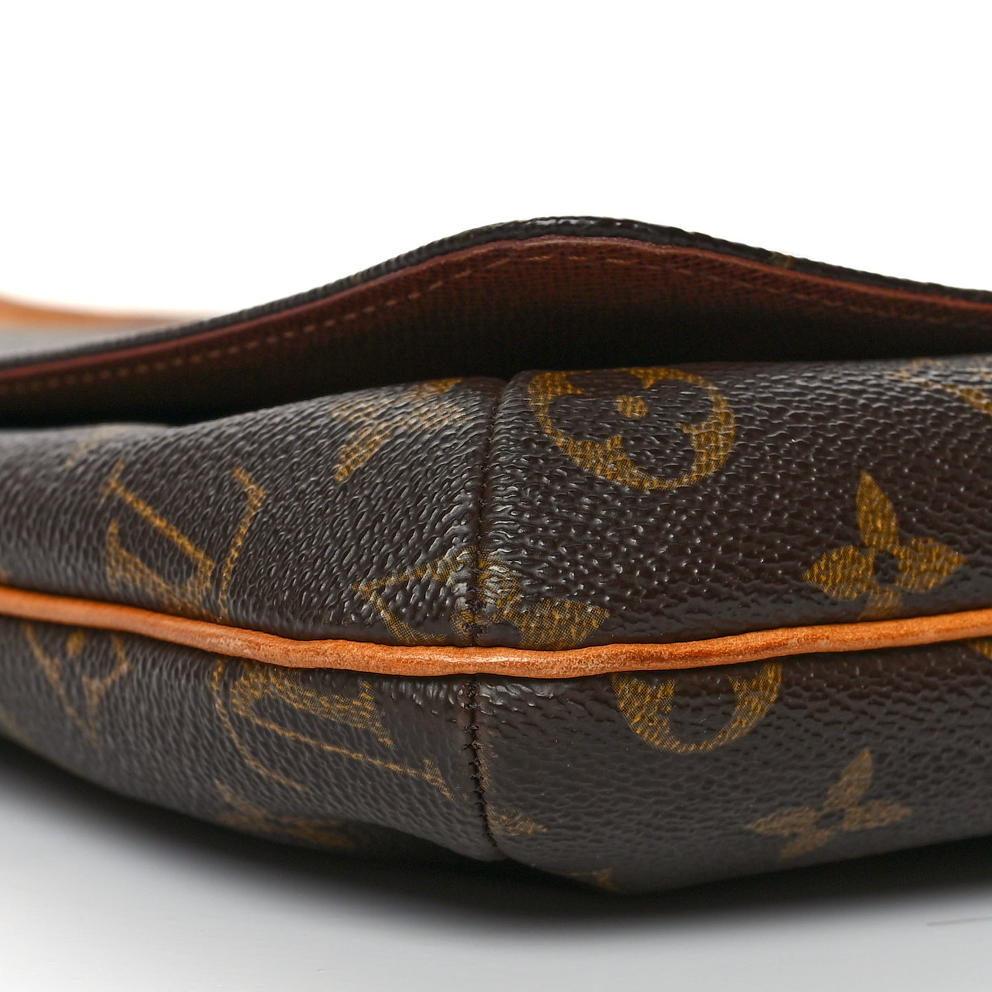 Monogram Musette Salsa