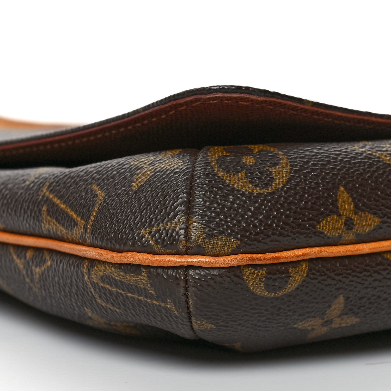 Louis Vuitton Monogram Musette Salsa 8 of 14
