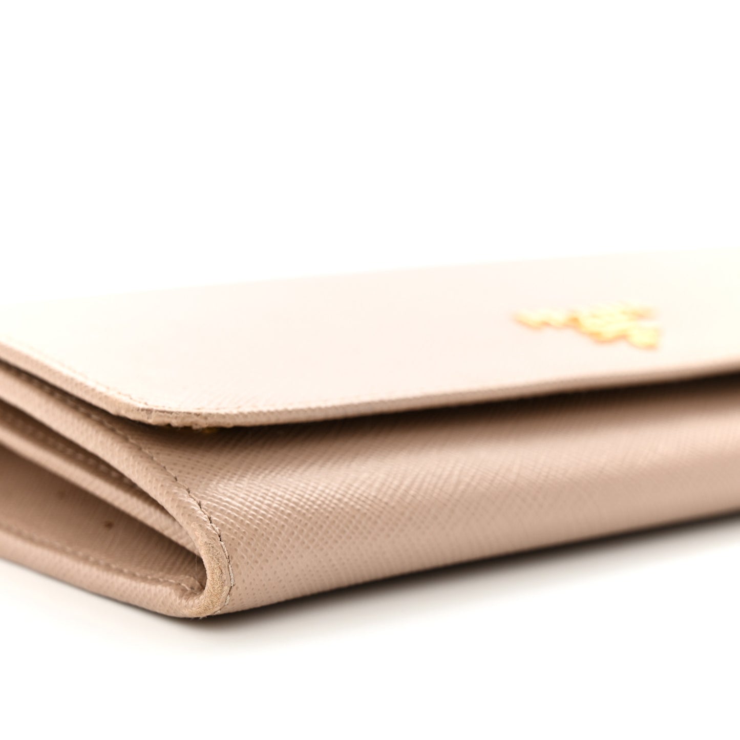 Saffiano Metal Oro Chain Wallet Cammeo