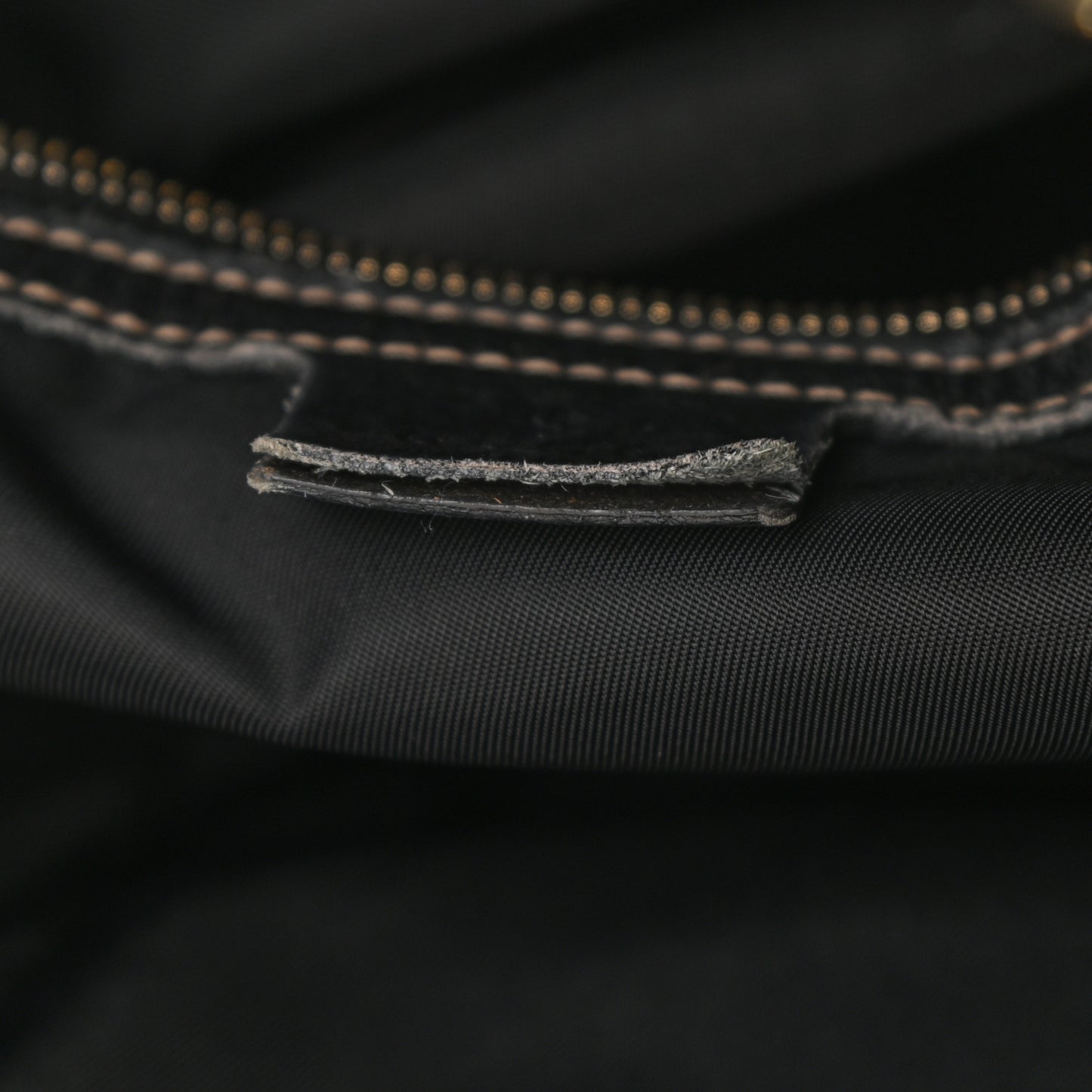 Dialux Medium Britt Tote Black