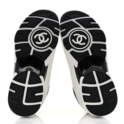 Chanel Mesh Suede Calfskin Grained Calfskin Womens CC Sneakers 38.5 White Black 5 of 9