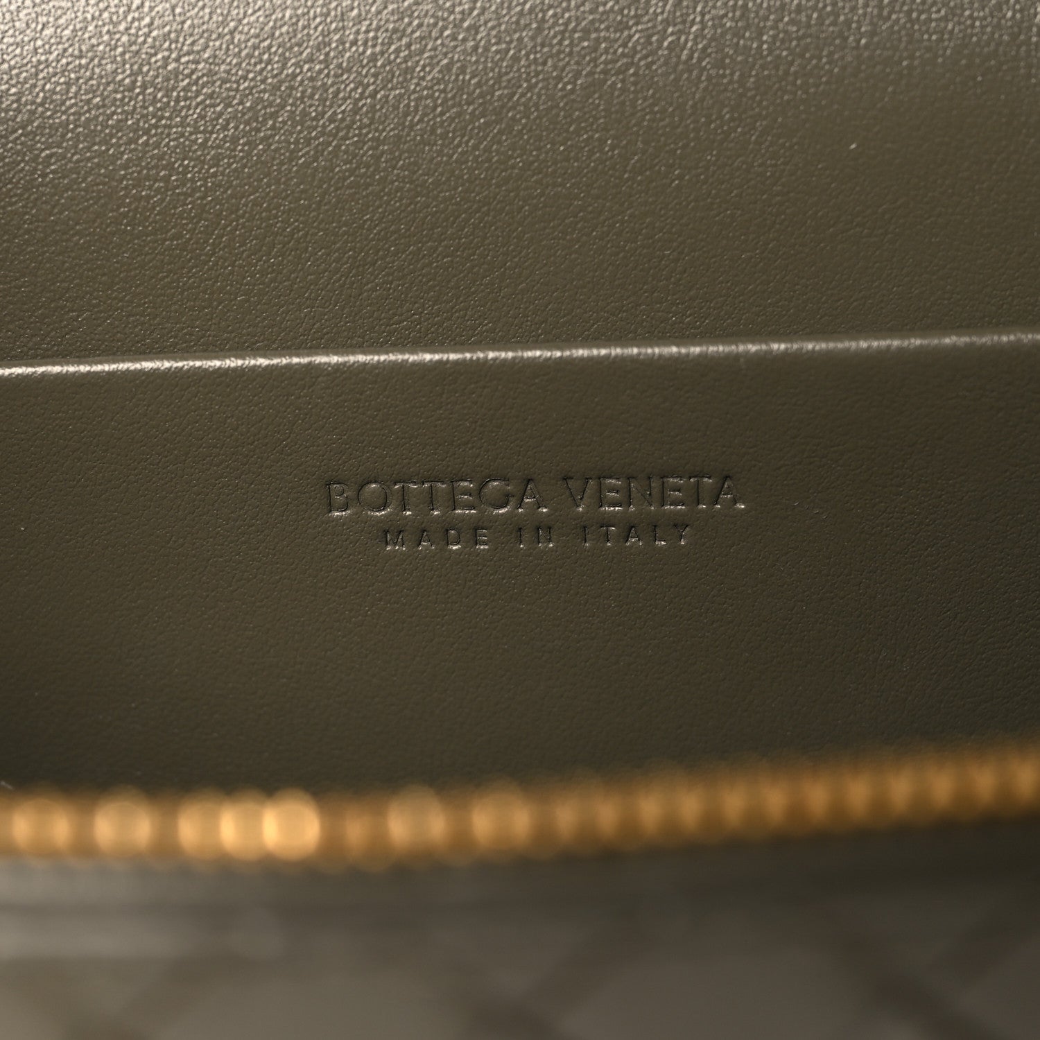 Bottega Veneta Calfskin Intrecciato Bang Bang Vanity Case Pinecone 6 of 10