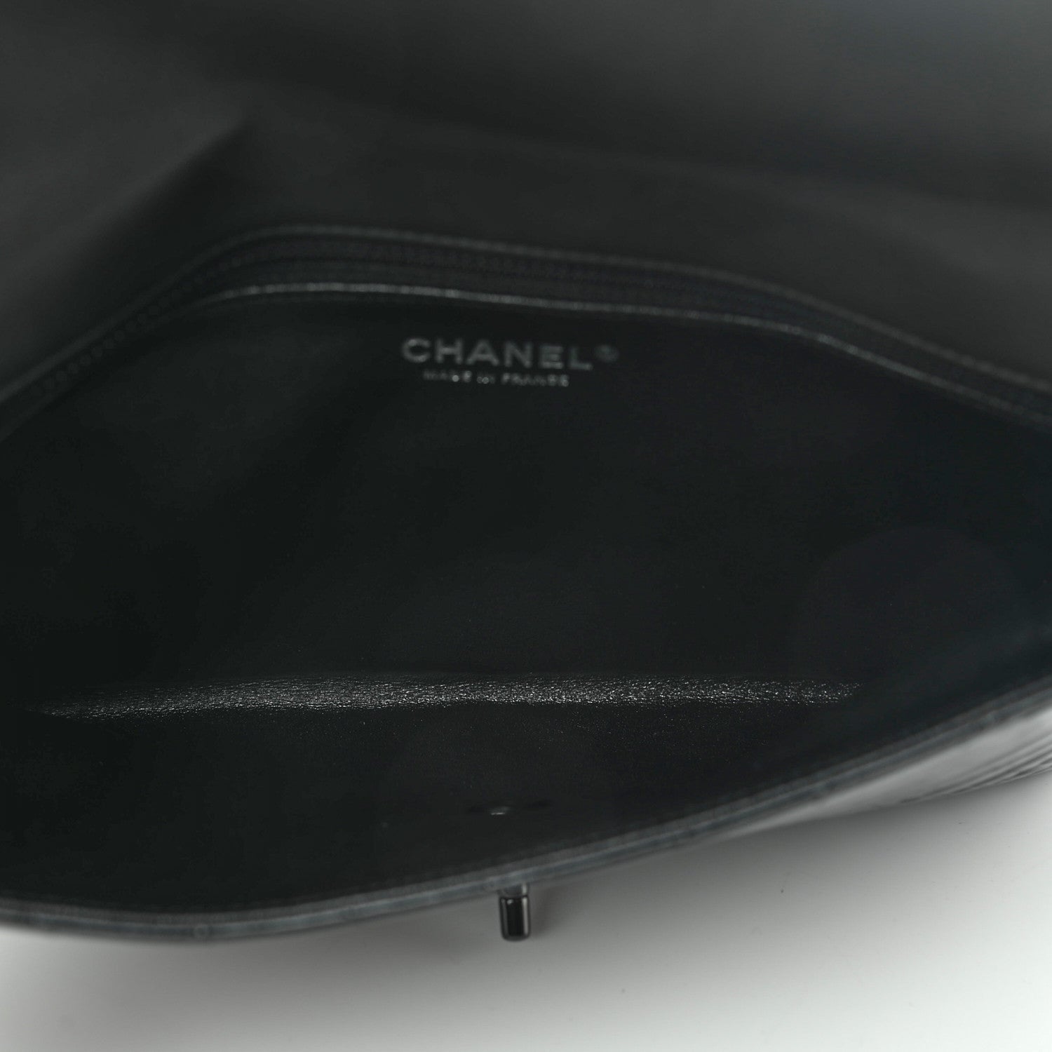 Chanel Metallic Crumpled Patent Calfskin Chevron Quilted Flap Clutch Black 5 of 7