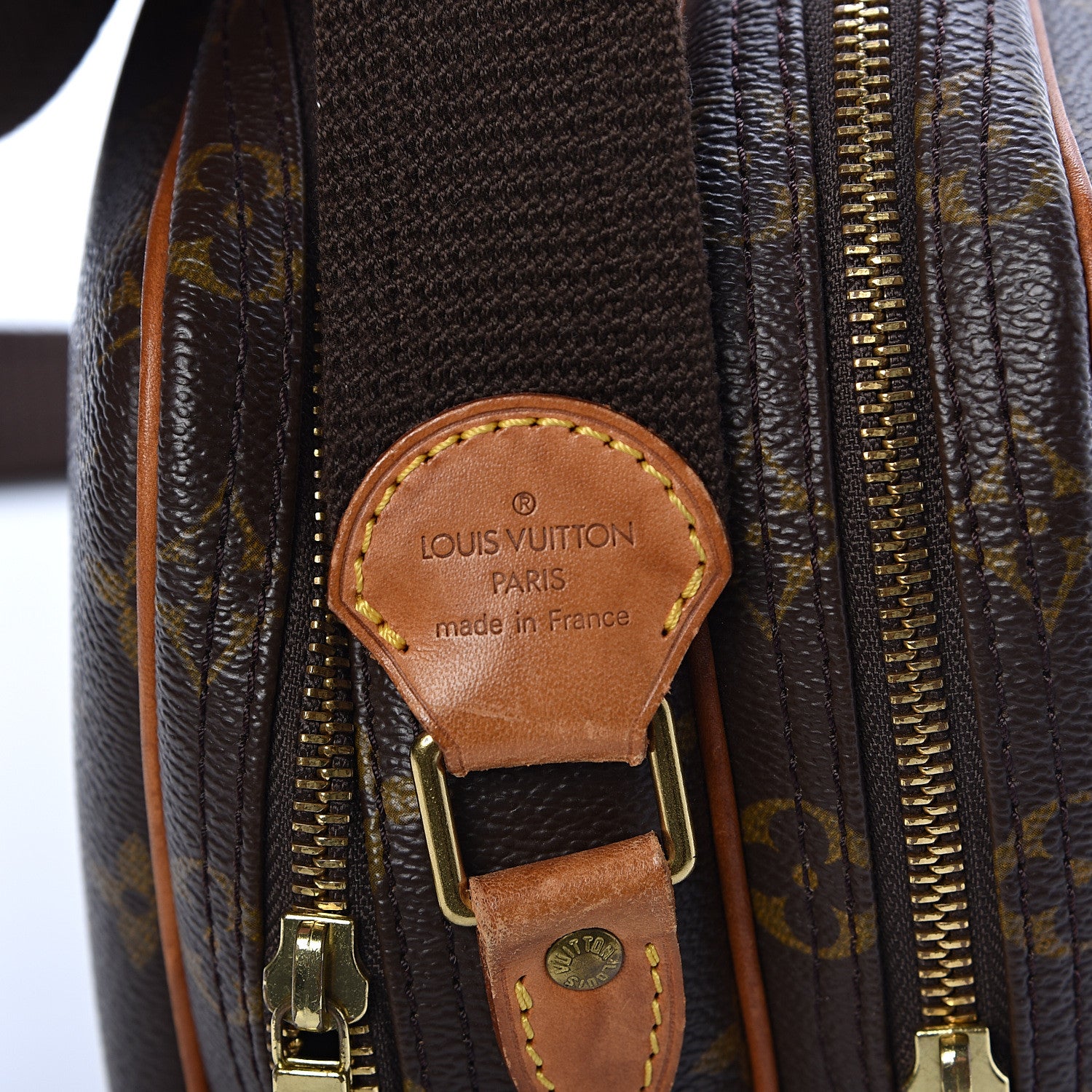 Louis Vuitton Monogram Reporter PM 7 of 12