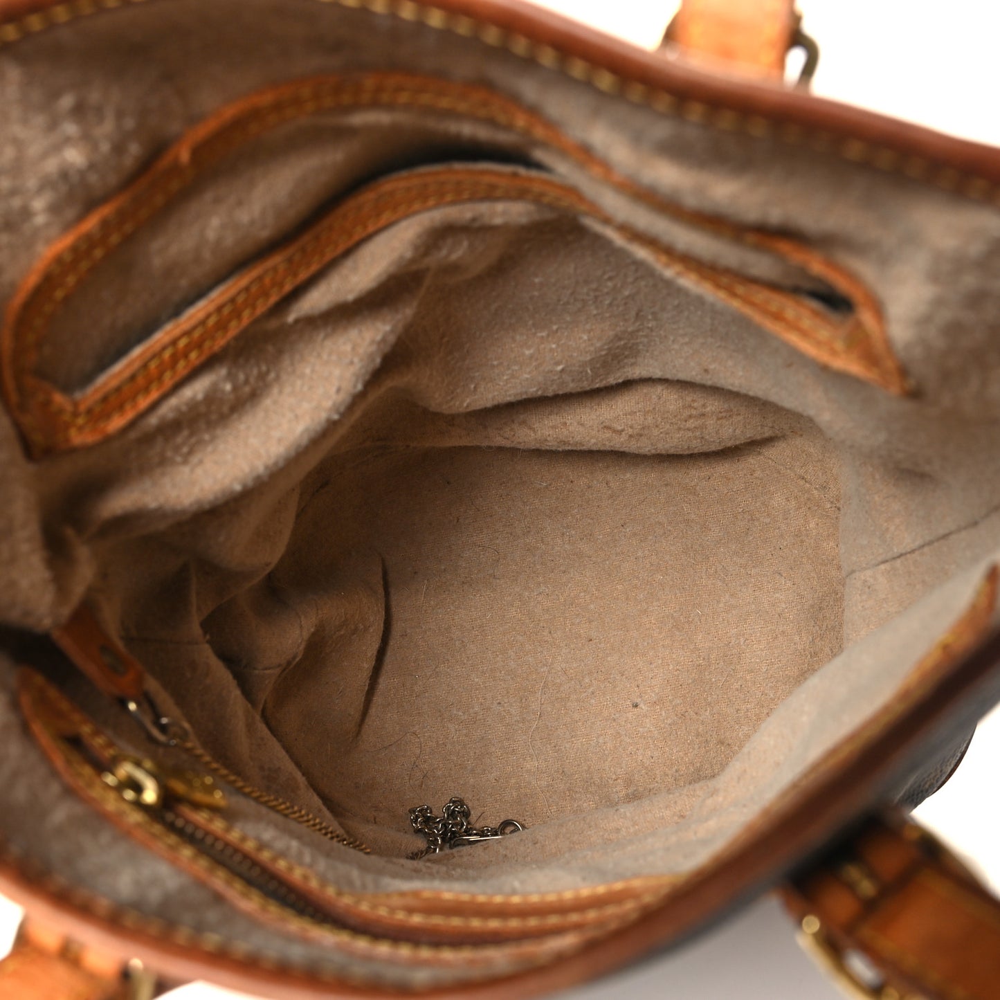 Monogram Petit Bucket 23