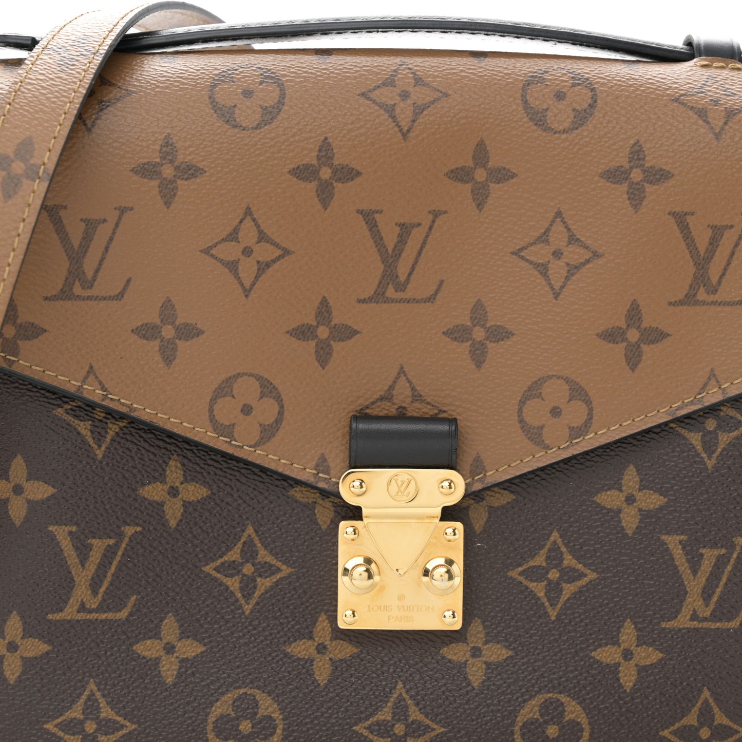 Reverse Monogram Pochette Metis