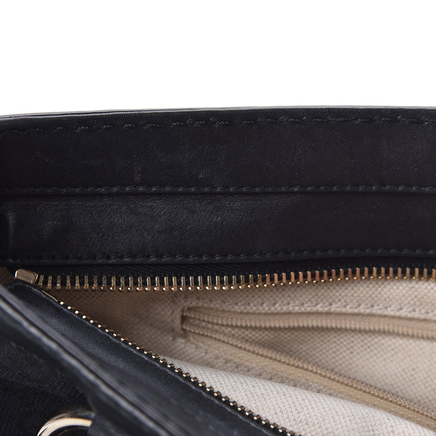 Gucci Monogram Sukey Messenger Bag Black 14 of 19