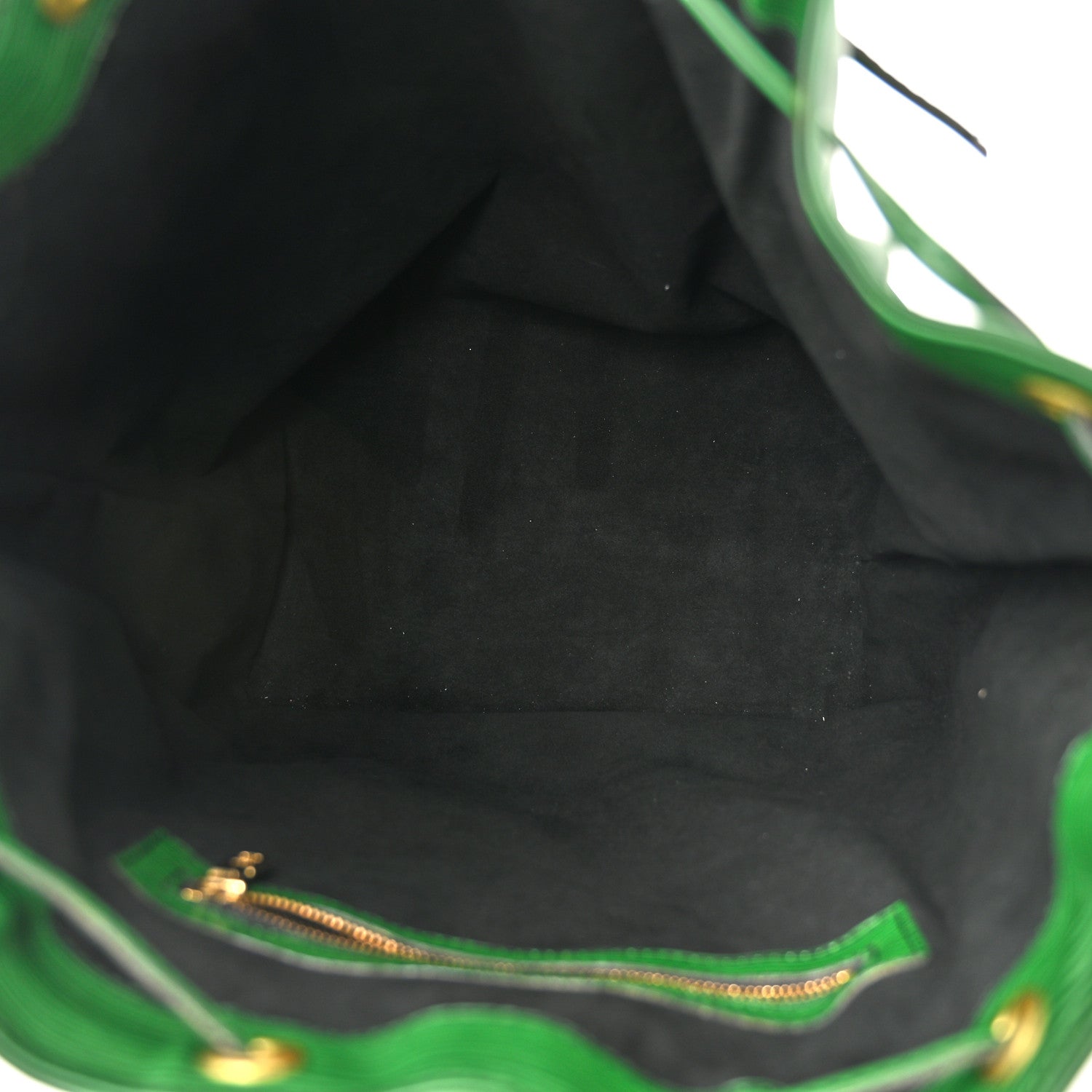 Louis Vuitton Epi Noe Borneo 5 of 10