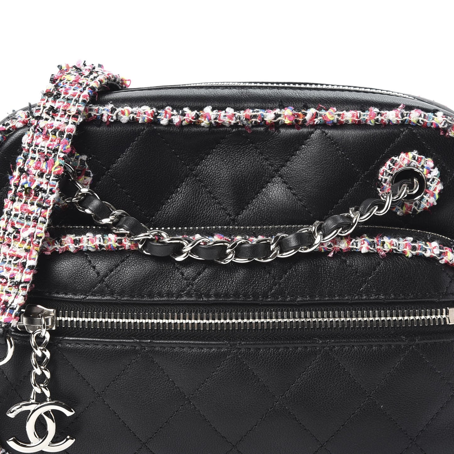 Lambskin Quilted Tweed Elegant Trim Front Zip Camera Case Black