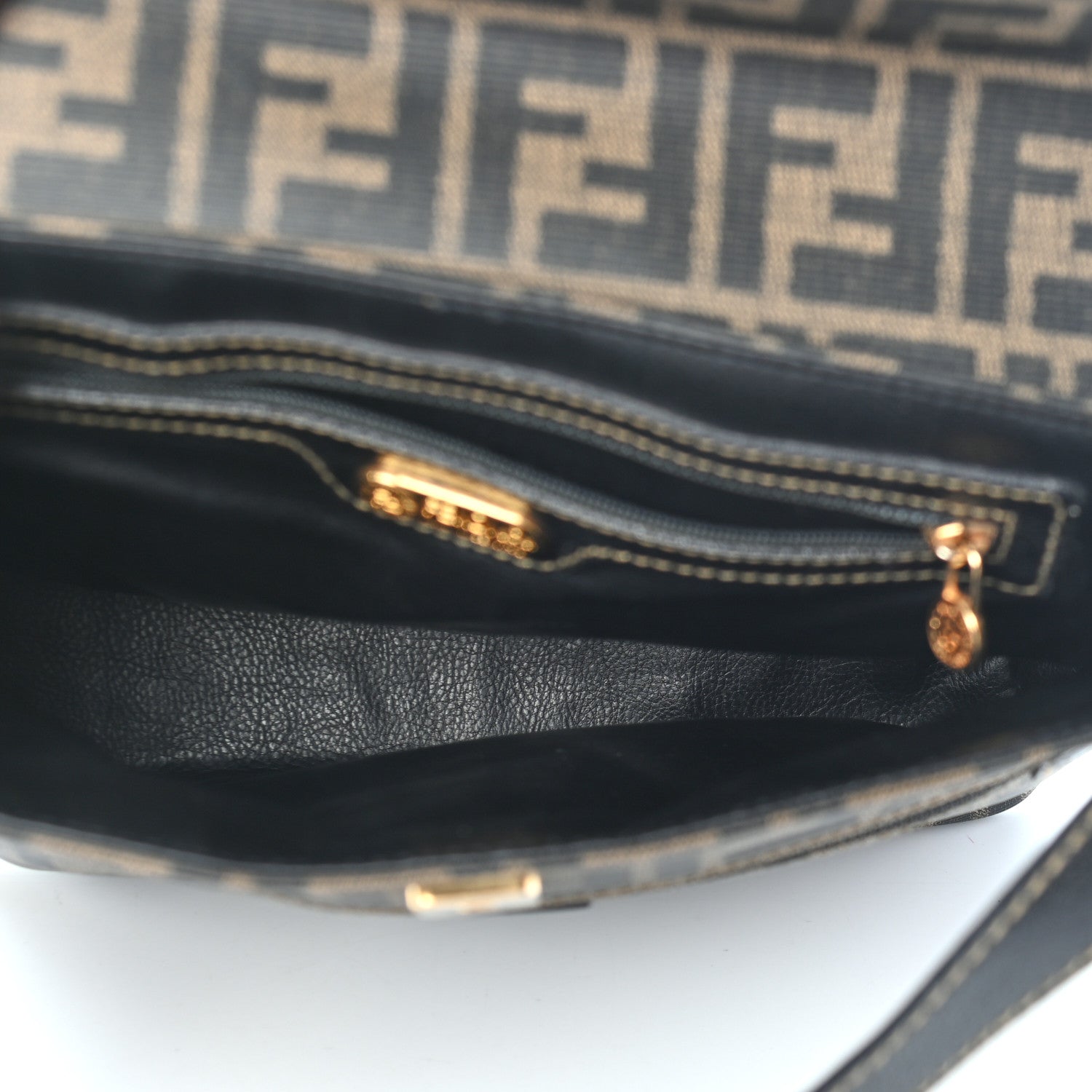 Fendi Zucca Spalmati Messenger Bag Tobacco 4 of 8
