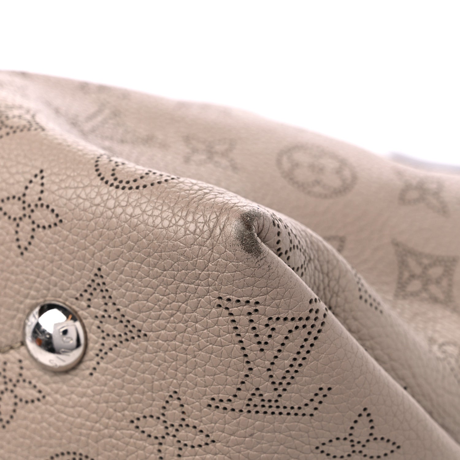 Louis Vuitton Mahina Bella Galet 10 of 13