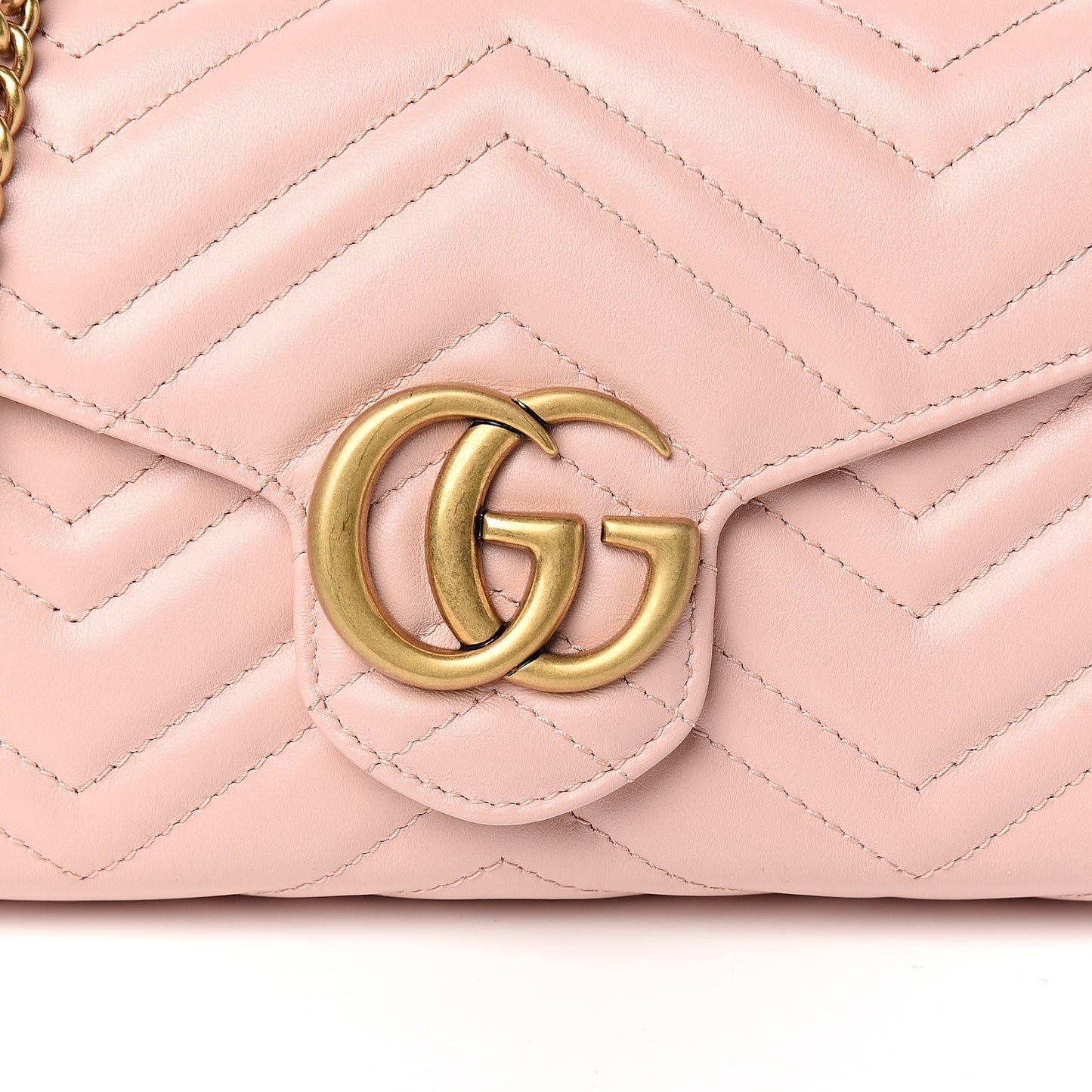 Calfskin Matelasse GG Marmont Chain Wallet Perfect Pink