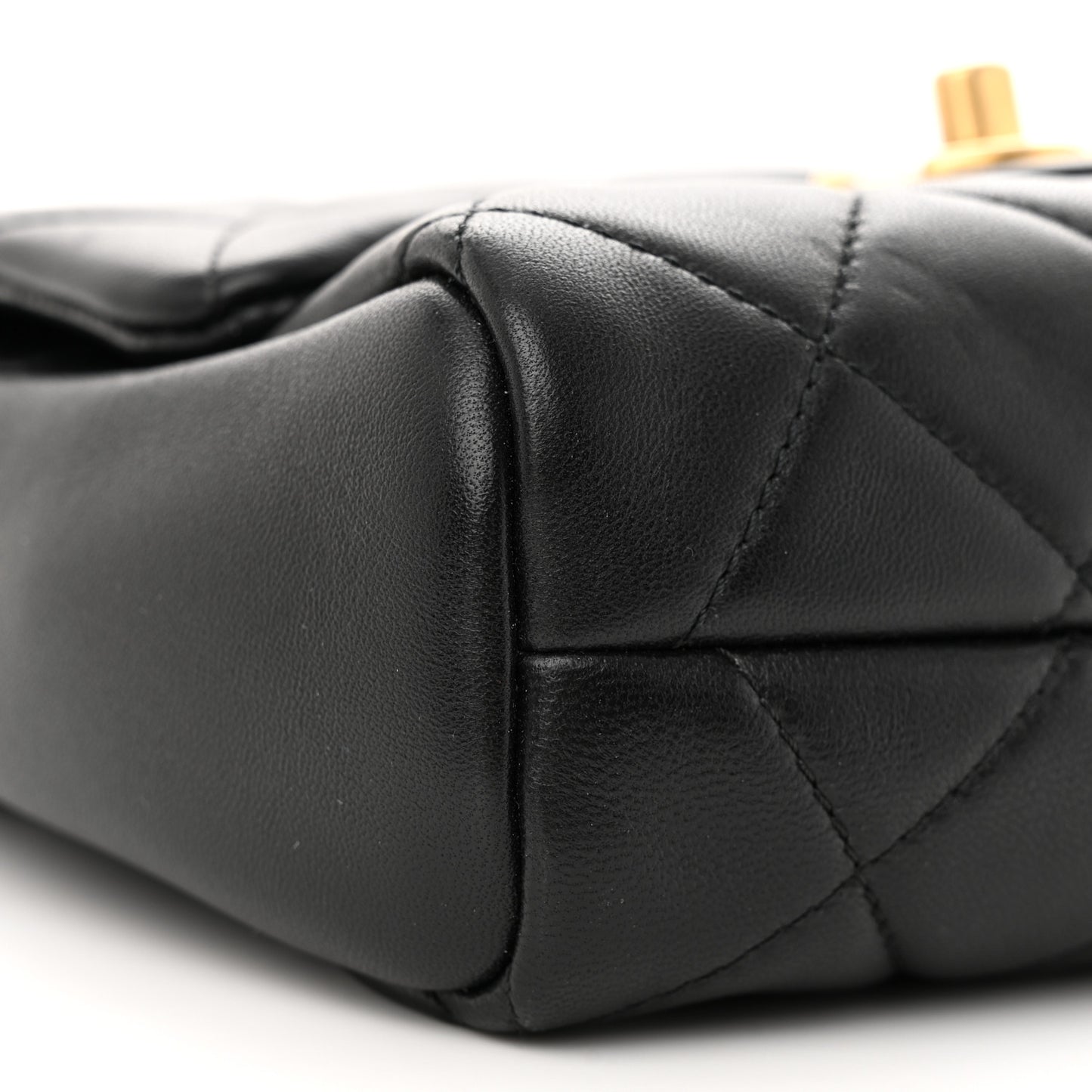Lambskin Pearl Quilted Side Packs Black