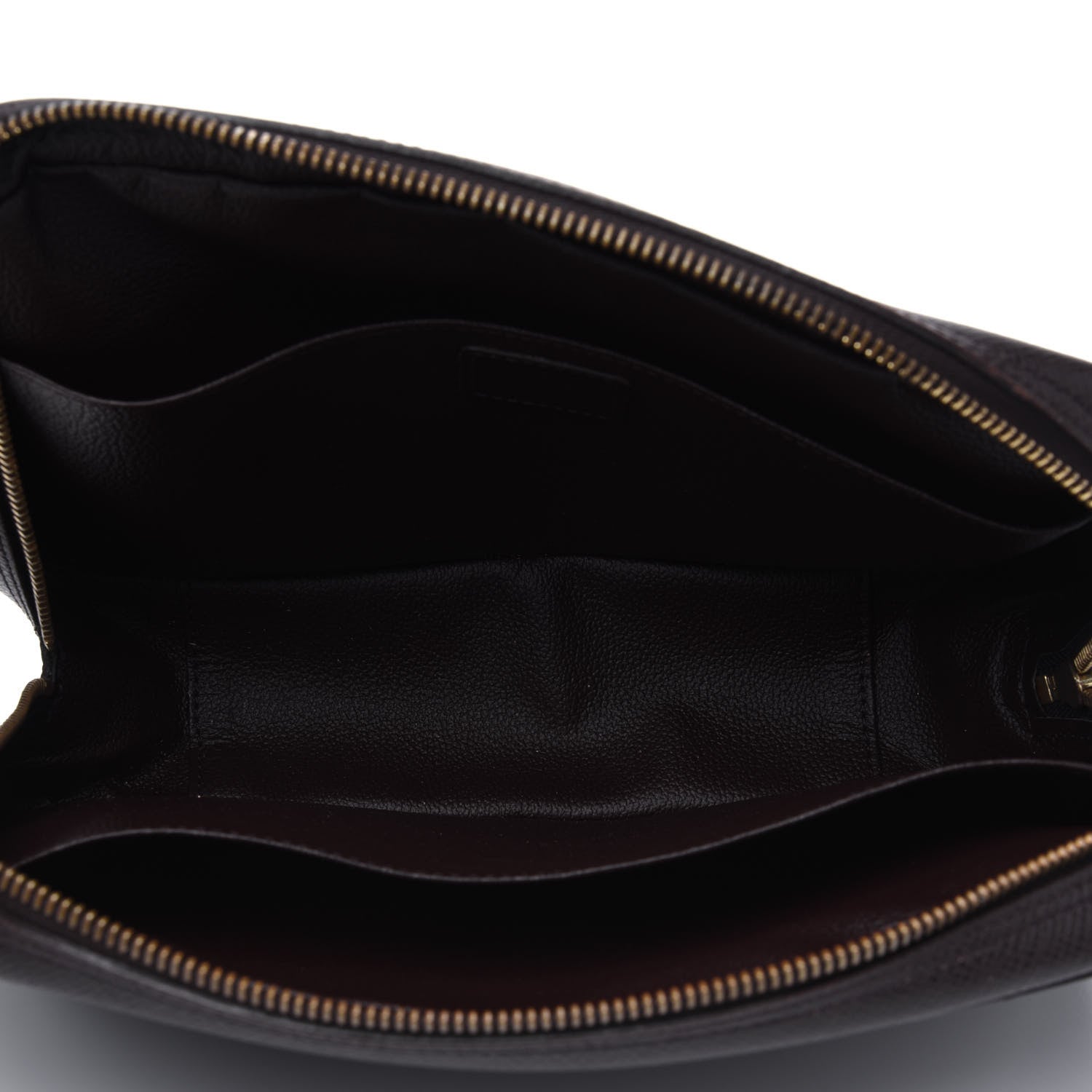 Louis Vuitton Taiga Toiletry Pouch GM Acajou 3 of 4