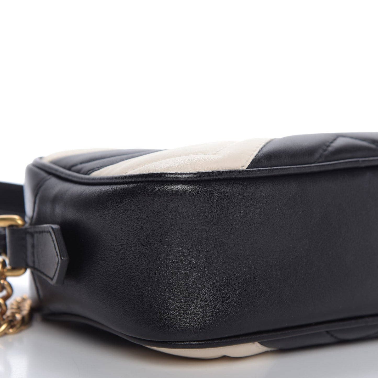Calfskin Matelasse Mini GG Marmont Chain Shoulder Bag Black White