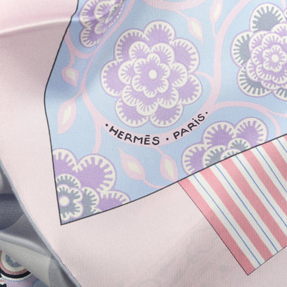 Hermes Silk L'Art du Sarasa Scarf 90 Rose Pale Gris Perle Mauve 4 of 5