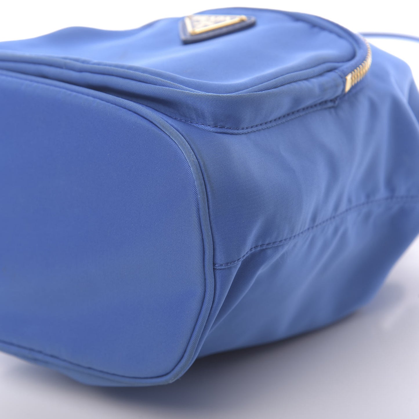 Tessuto Nylon Saffiano Mini Bucket Crossbody Bag Azzurro