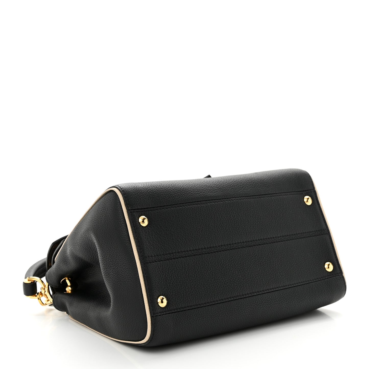 Monogram Double V Black
