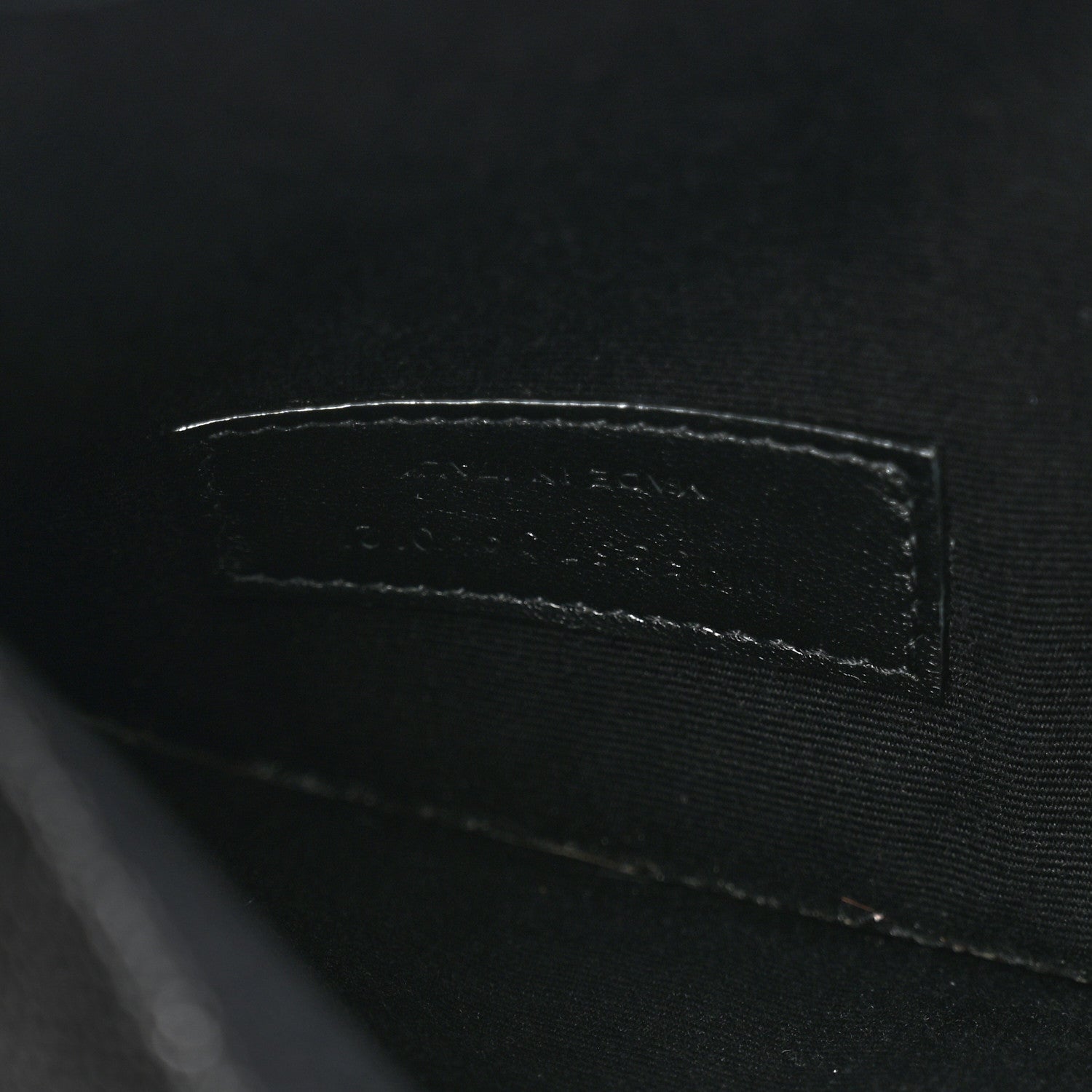 Saint Laurent SAINT LAURENT Grain De Poudre Uptown Pouch Black 7 of 7