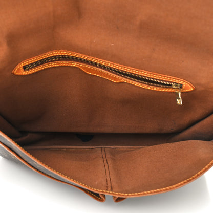Louis Vuitton Monogram Messenger Bag 11 of 18