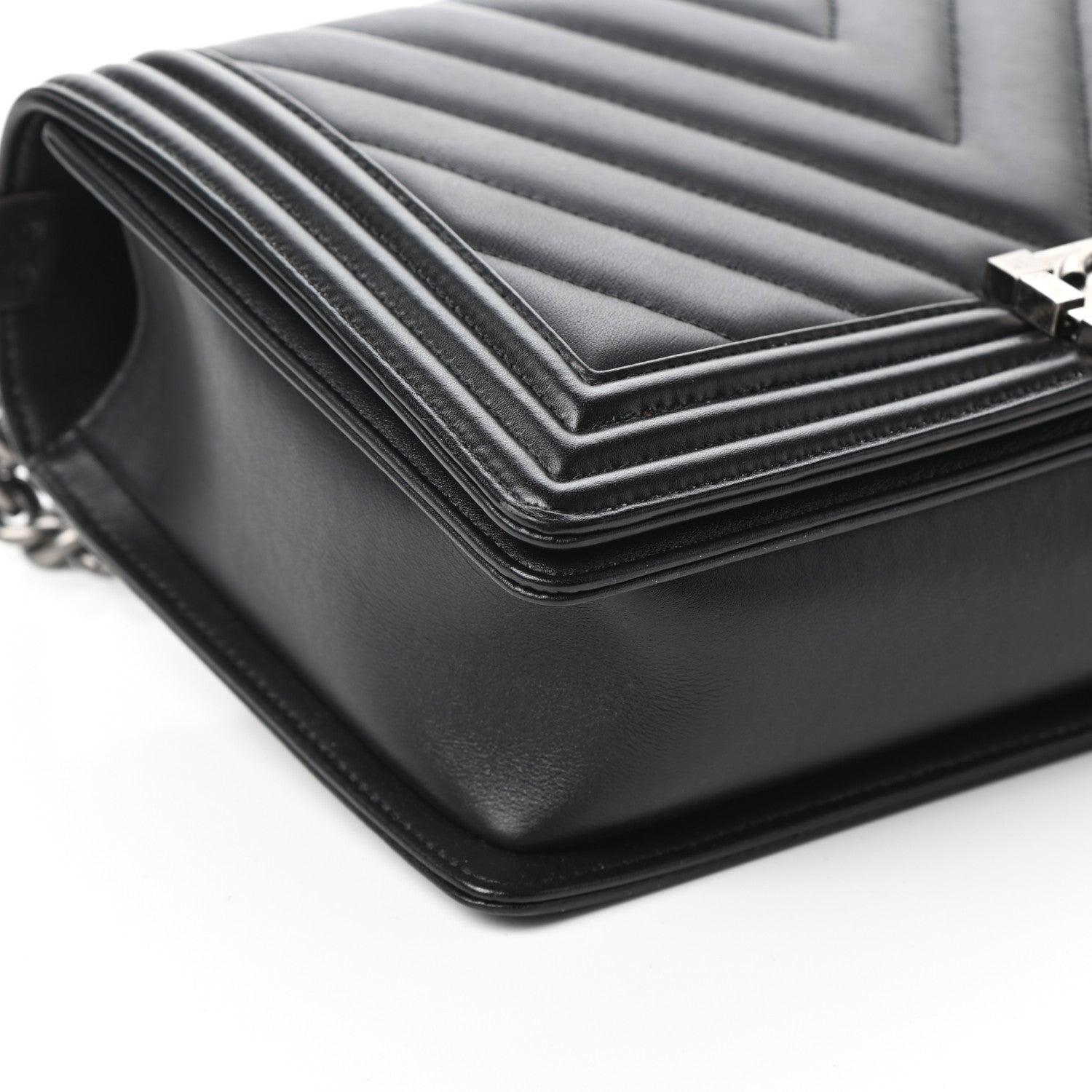 Chanel Calfskin Chevron Quilted New Medium Boy Flap Black 9 of 10