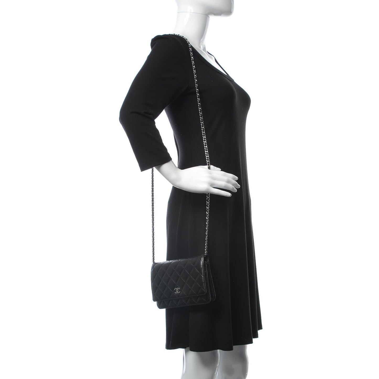 Lambskin Quilted Wallet On Chain WOC Black