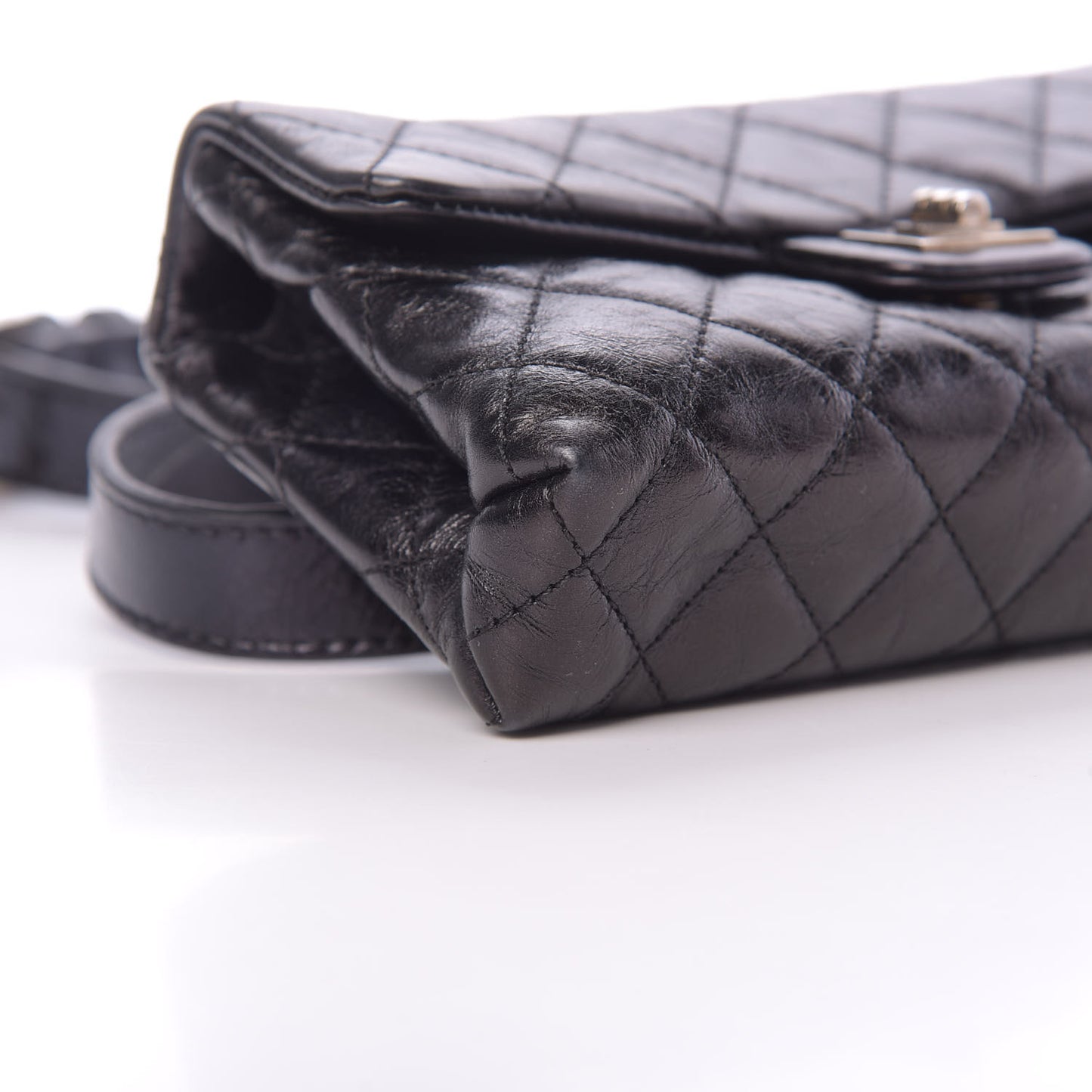 Aged Calfskin Quilted 2.55 Reissue Flap Belt Bag Clutch Black