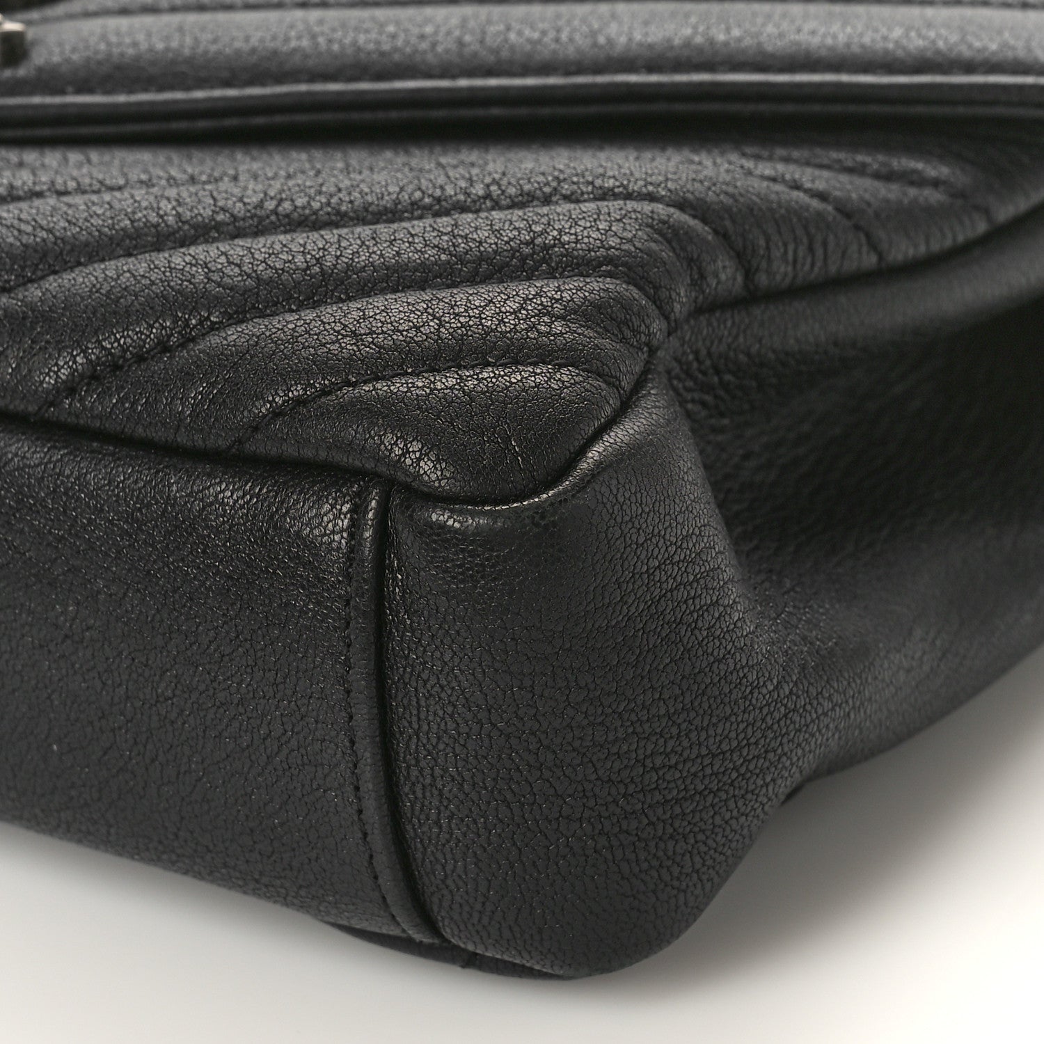Saint Laurent Sheepskin Matelasse Chevron Monogram Medium College Bag Black 8 of 11