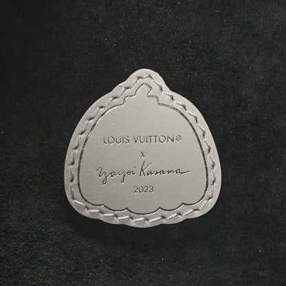 Louis Vuitton LV X YK Empreinte Marshmallow Hobo PM Black White 6 of 9
