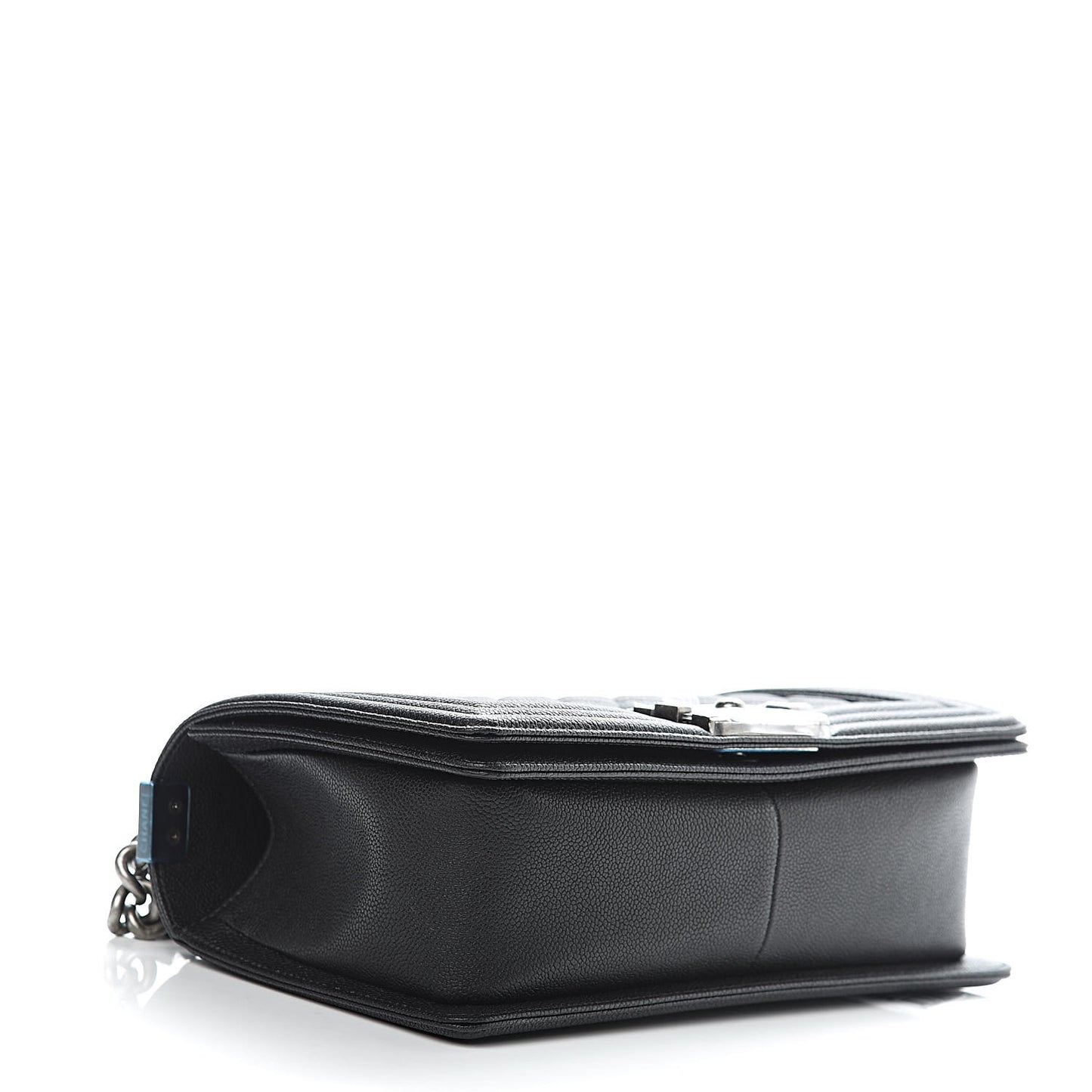 Caviar Quilted Medium Boy Flap Black