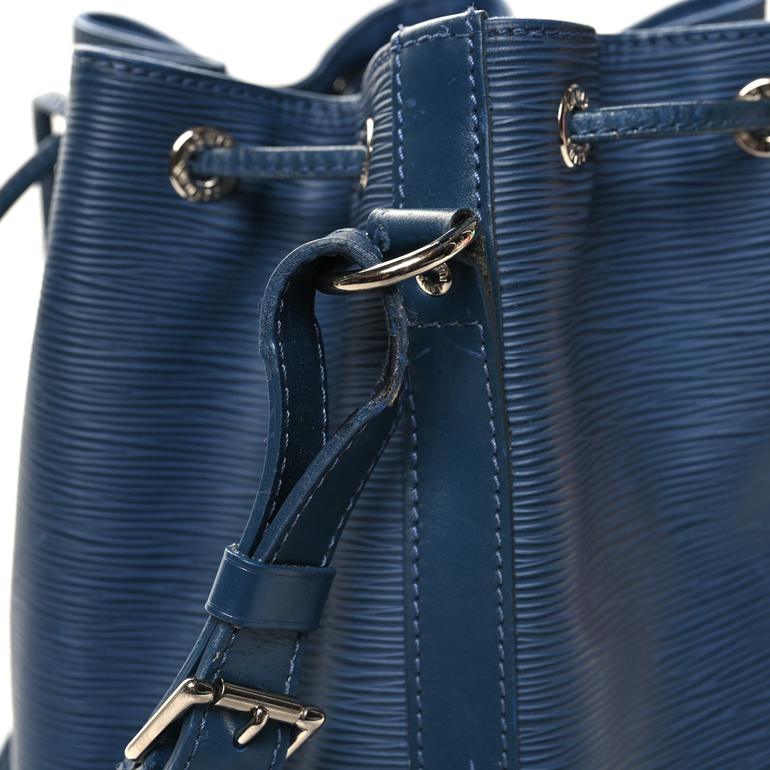 Louis Vuitton Epi Noe Toledo 13 of 14