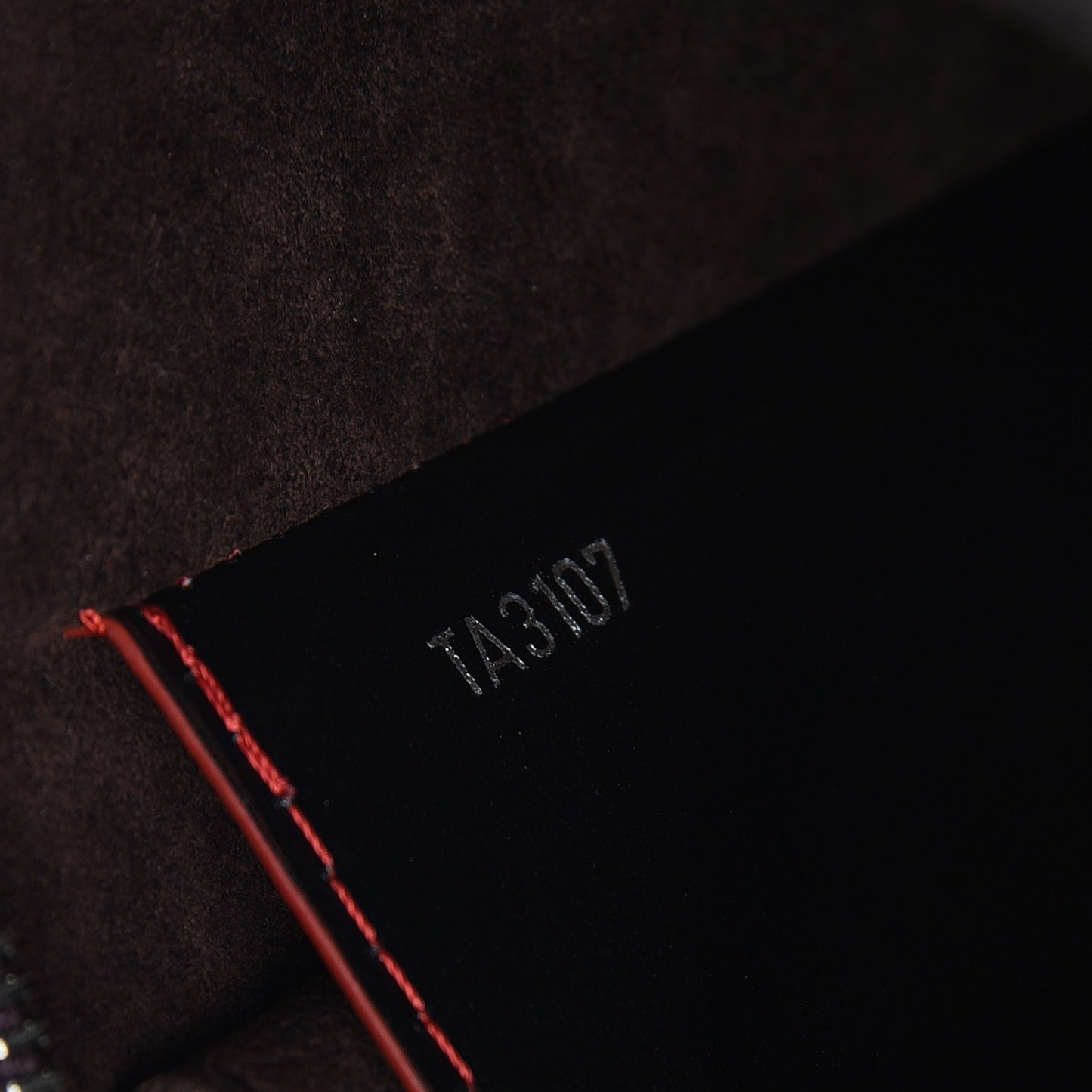 Epi Monogram Pochette Voyage MM