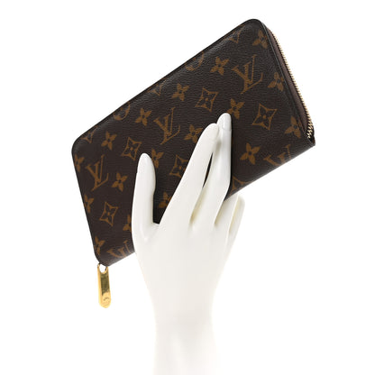 Louis Vuitton LOUIS VUITTON Monogram Zippy Organizer Wallet 2 of 9