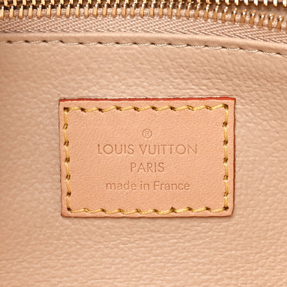 Louis Vuitton Monogram Dopp Kit Toilet Pouch 6 of 9