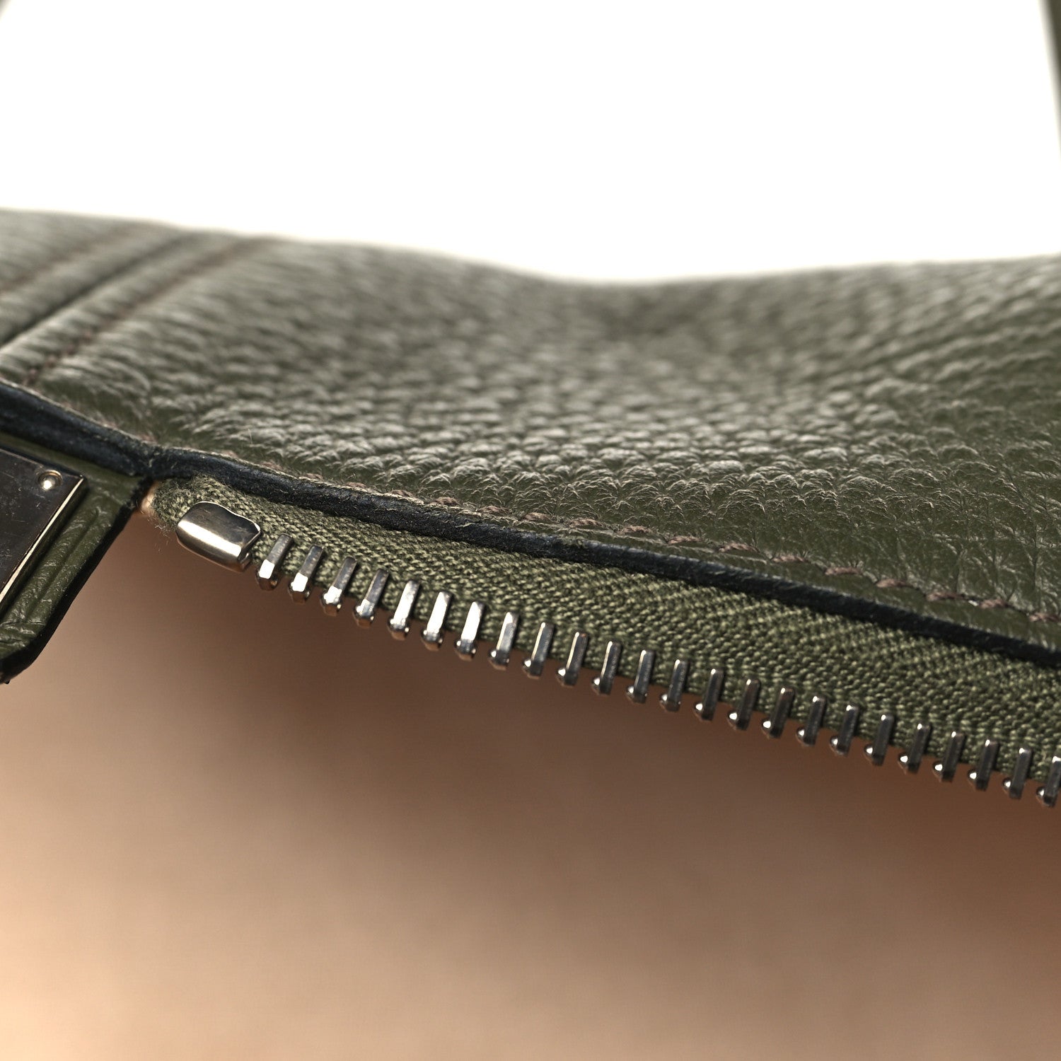 Hermes Taurillon Clemence Victoria 43 Travel Vert Olive 14 of 14