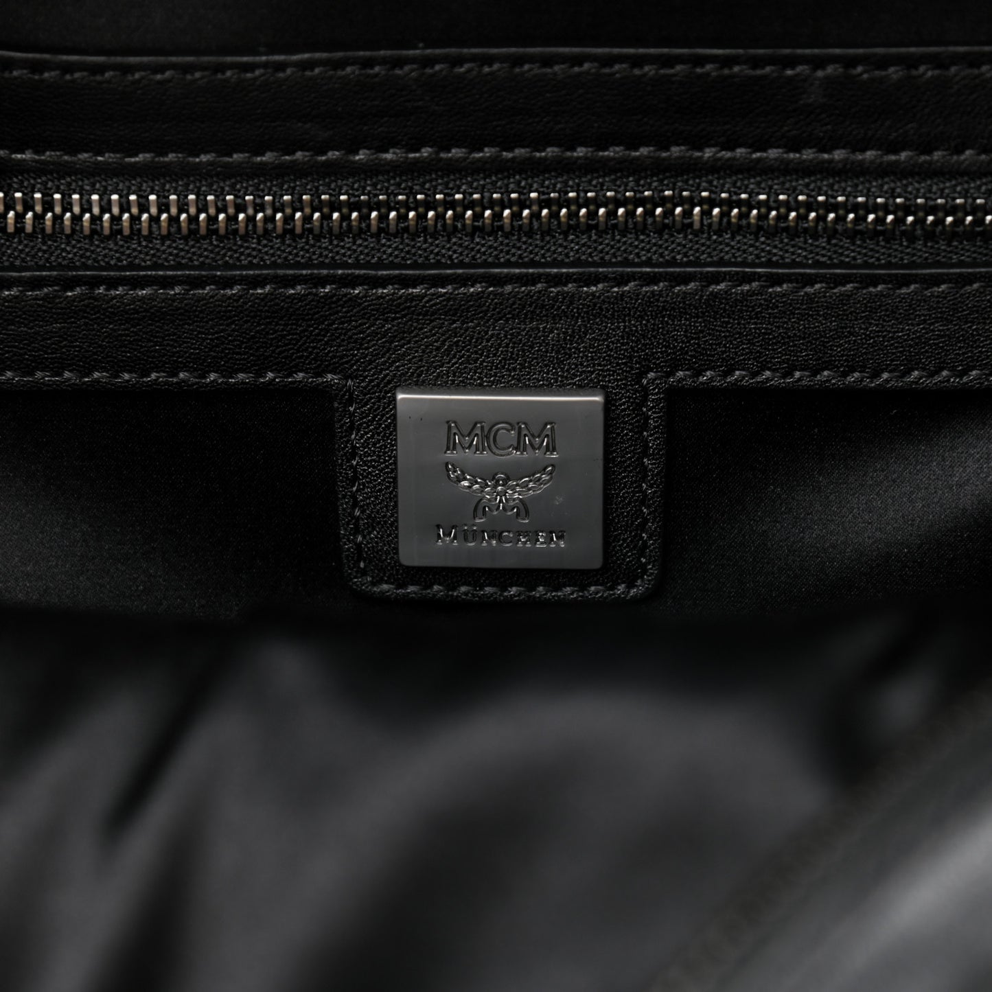 Visetos Studded Medium Stark Backpack Blue