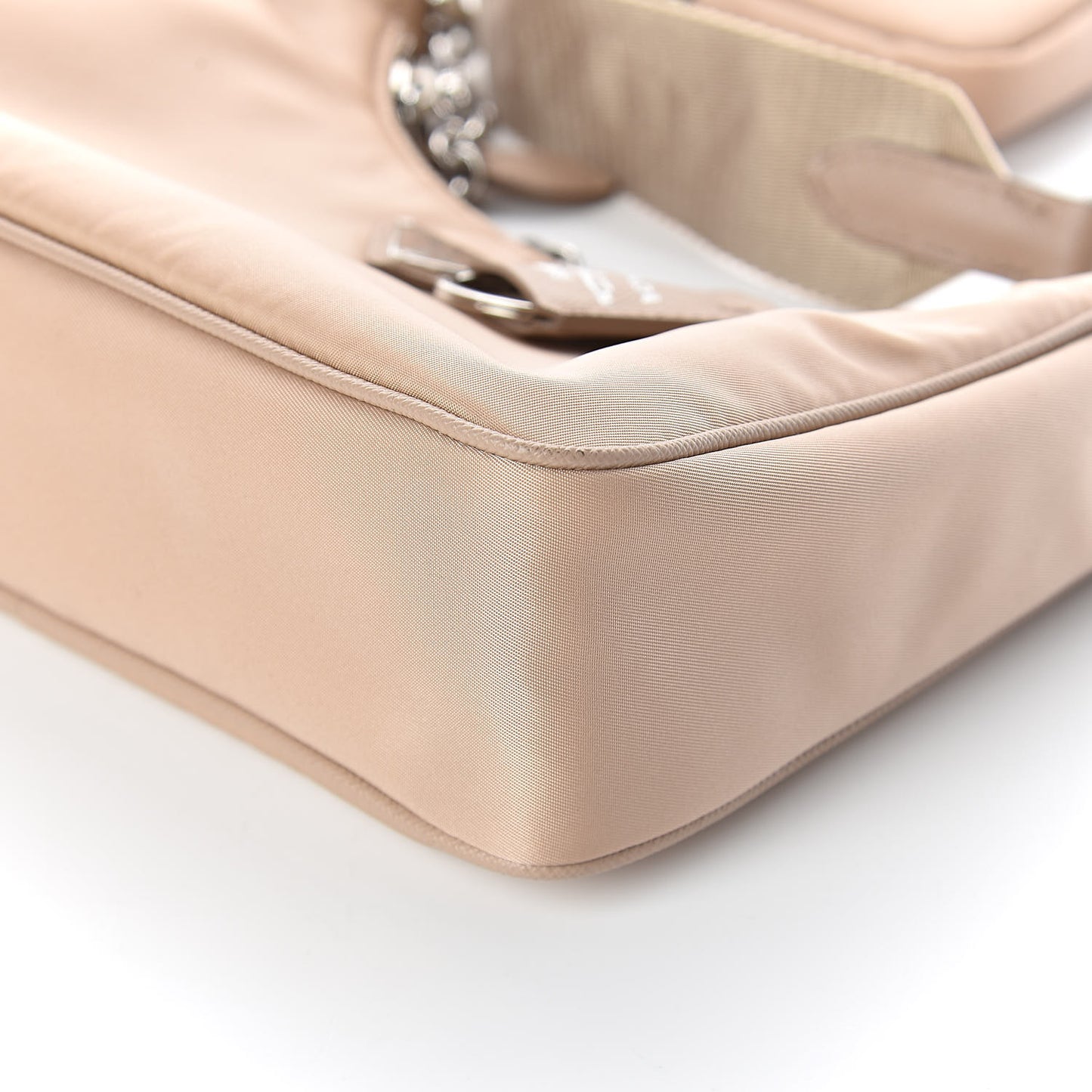 Nylon Re-Edition 2005 Shoulder Bag Cammeo