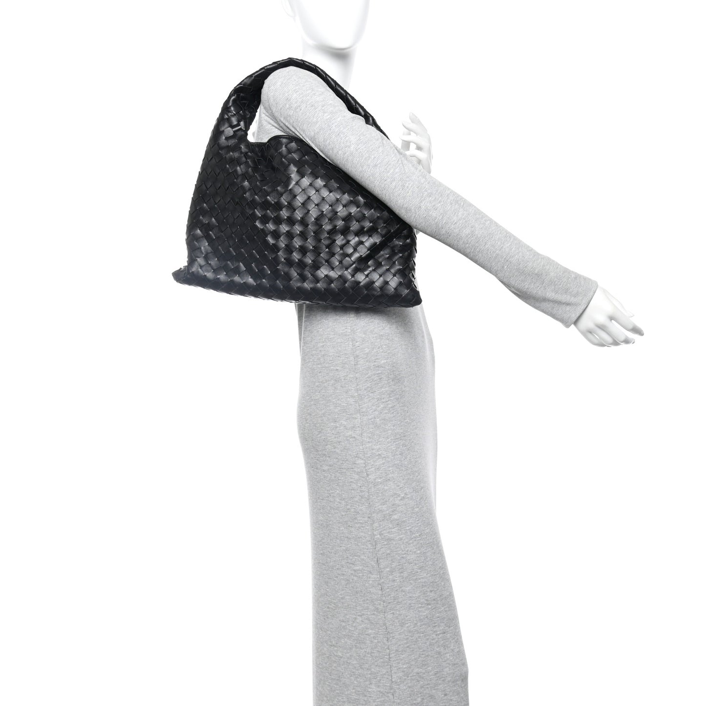Calfskin Intrecciato Small Hop Black