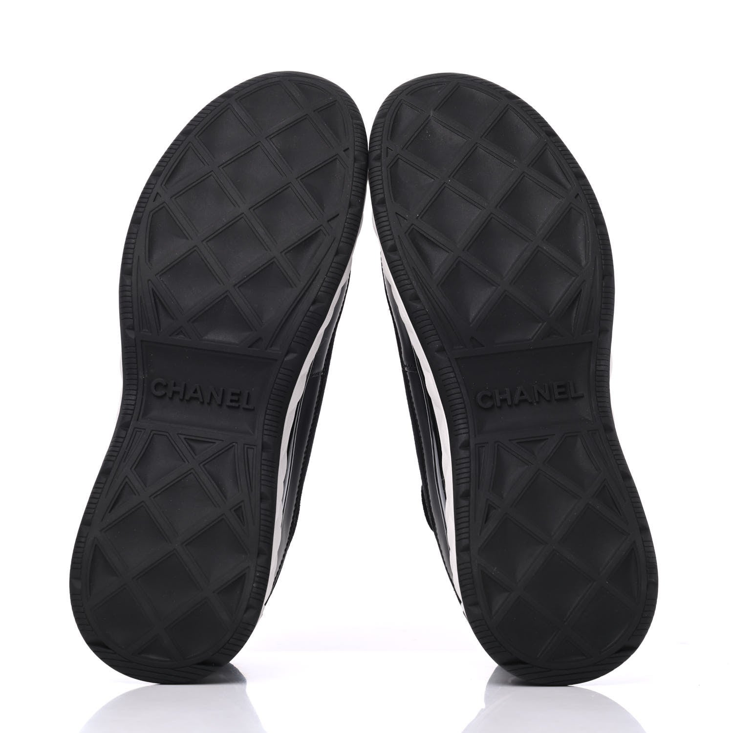 Chanel Velvet Calfskin Mixed Fibers CC Sneakers 41 Black 5 of 9