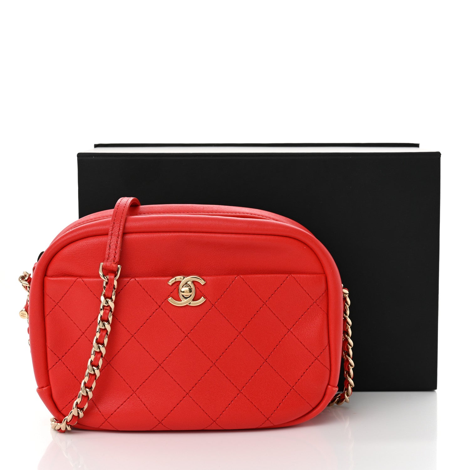 Chanel Goatskin Quilted Large Casual Trip Camera Case Bag Red 12 of 12
