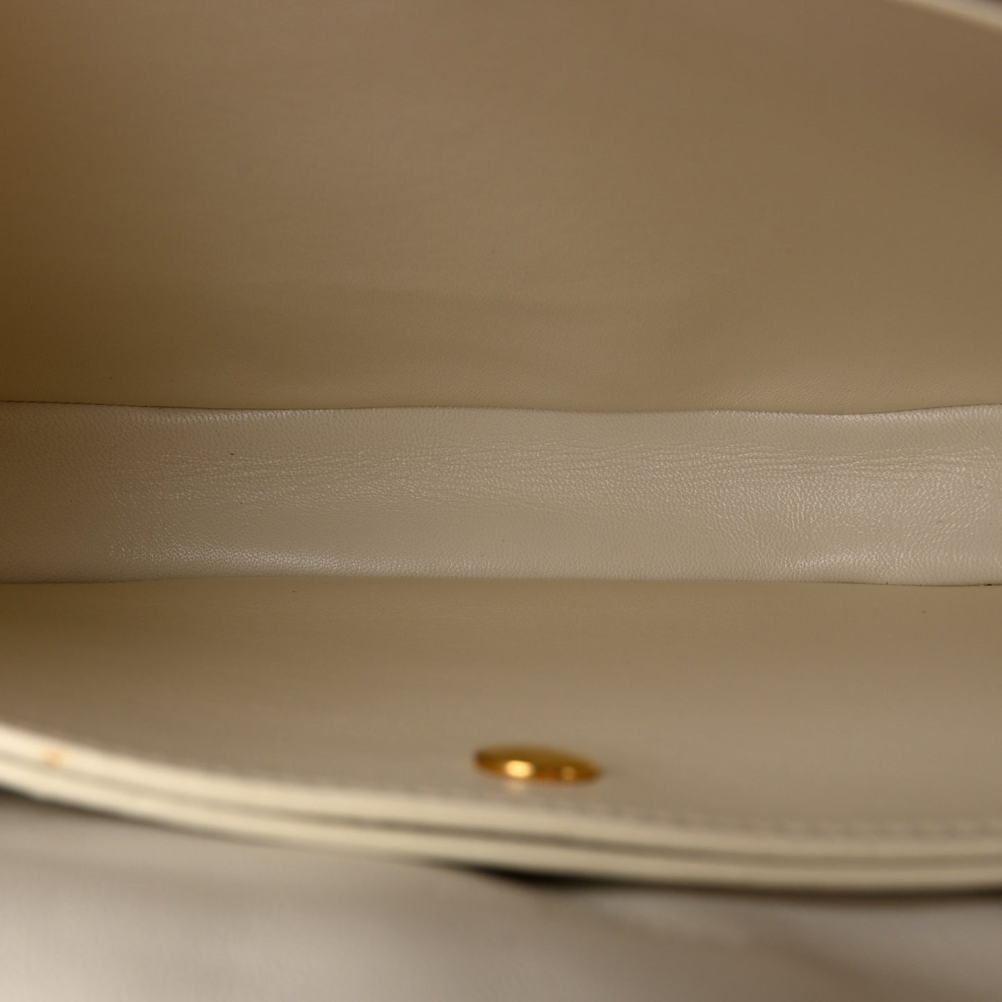 Grained Calfskin Small Trotteur White