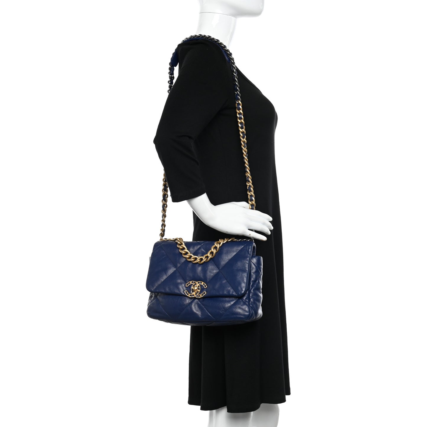Lambskin Quilted Medium Chanel 19 Flap Navy Blue