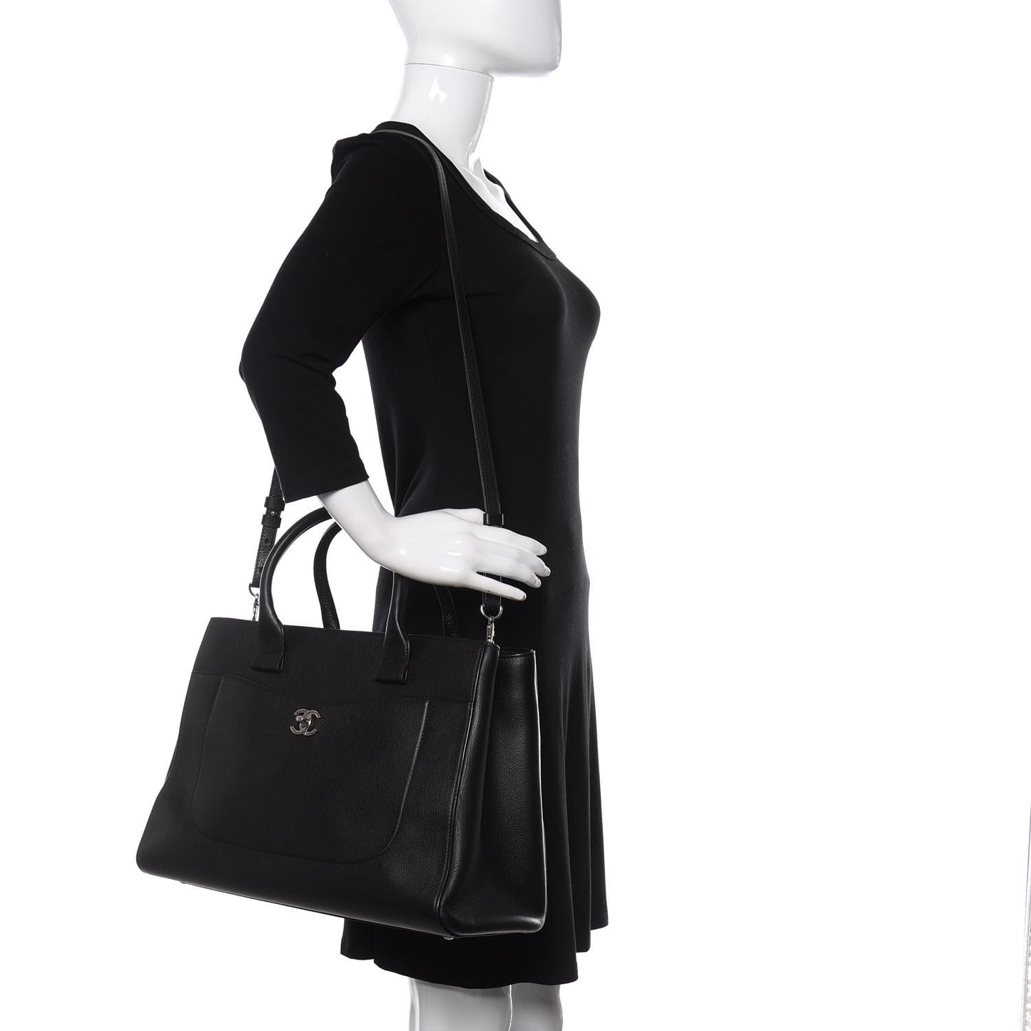 Grained Calfskin Medium Neo Executive Shopper Tote Black