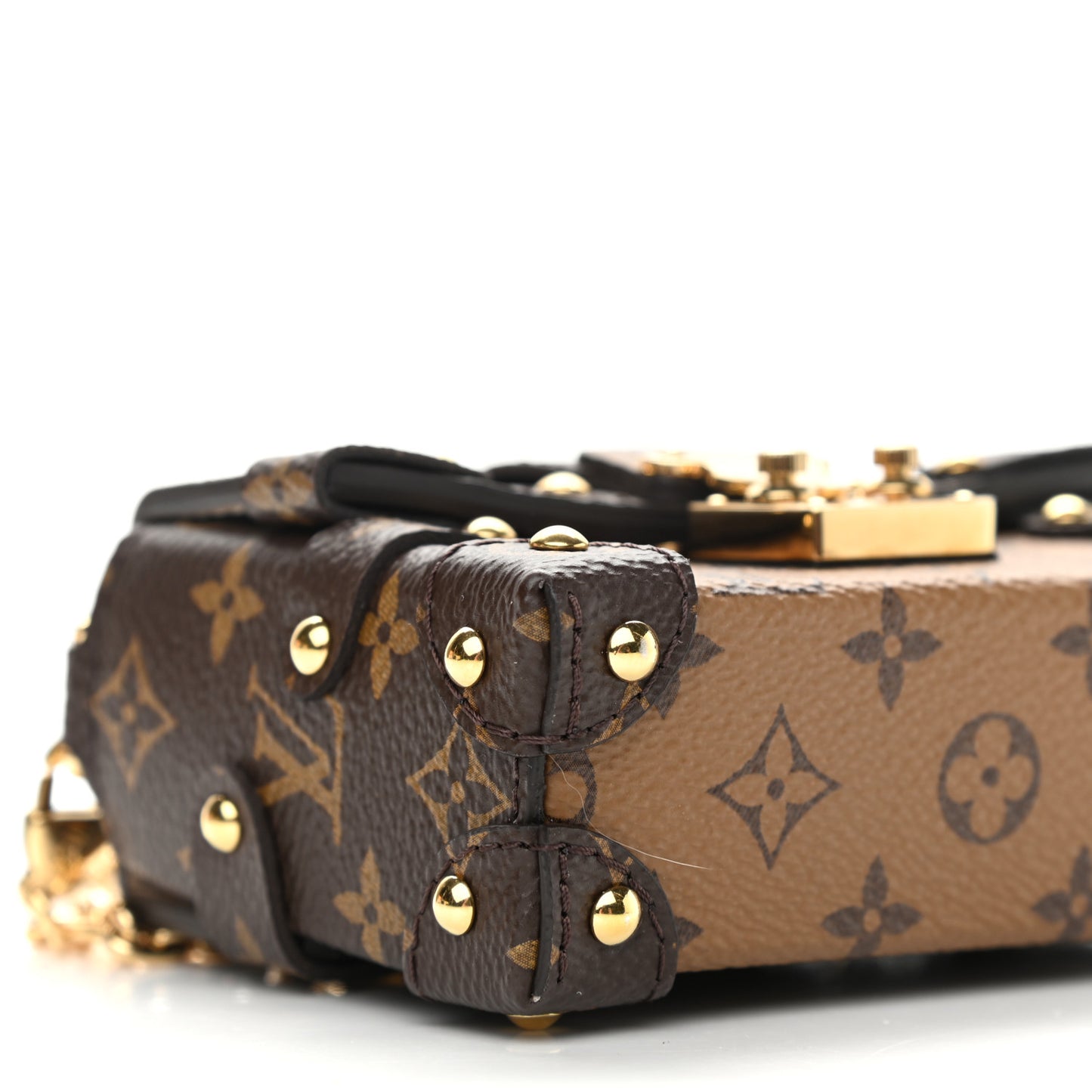 Reverse Monogram Essential Trunk NM