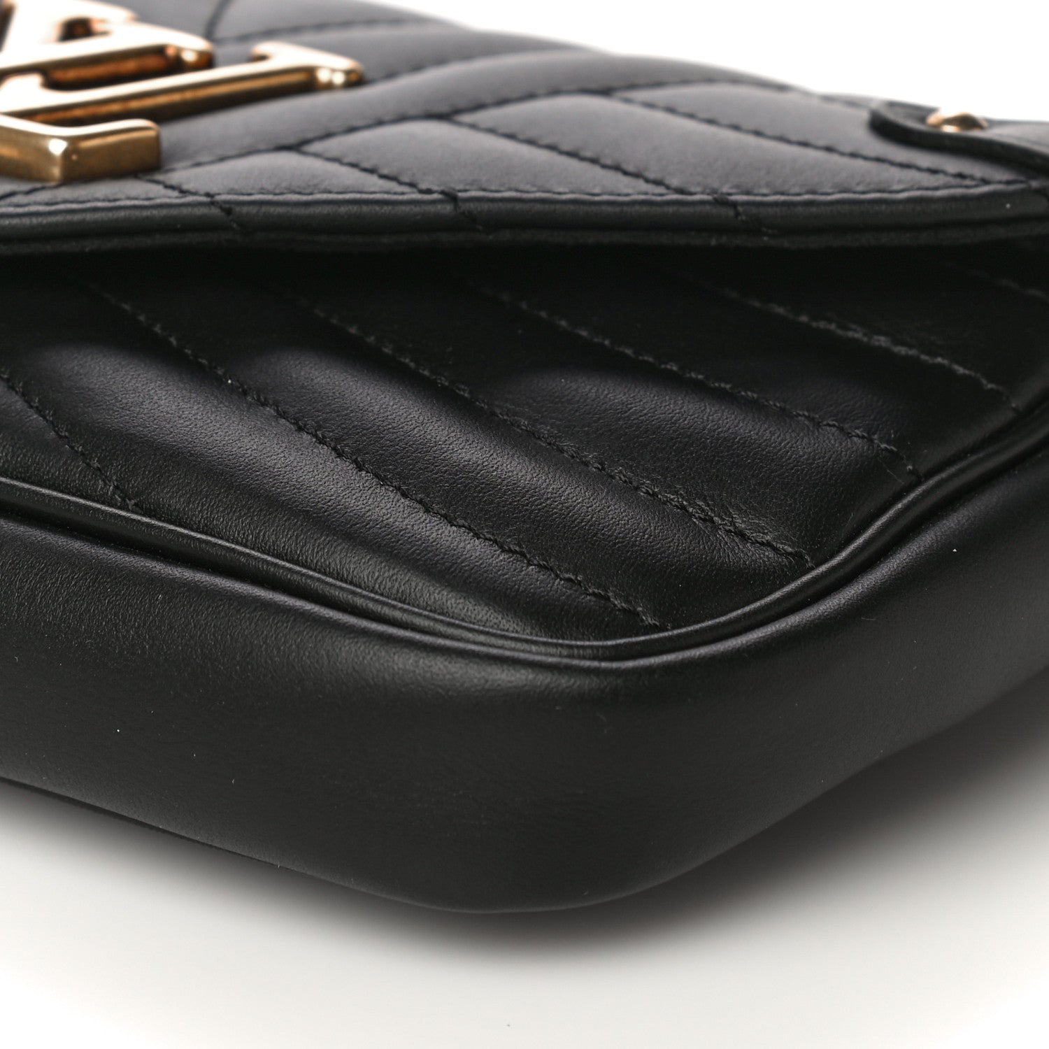 Louis Vuitton Calfskin New Wave Chain Pochette Black 9 of 12