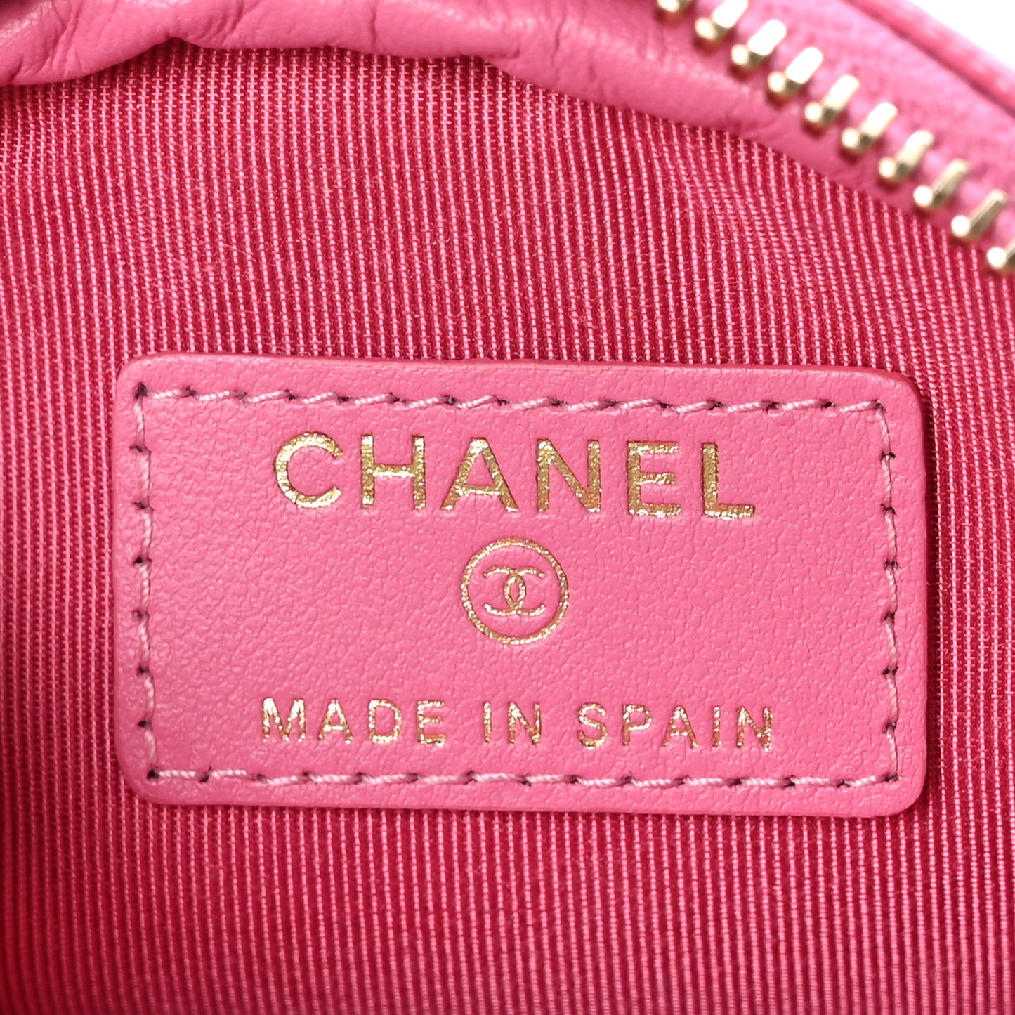 Caviar Quilted Zip Around Classic Coin Purse Pink