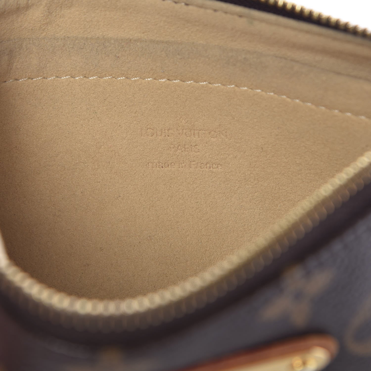 Louis Vuitton Monogram Pochette Milla MM 9 of 15