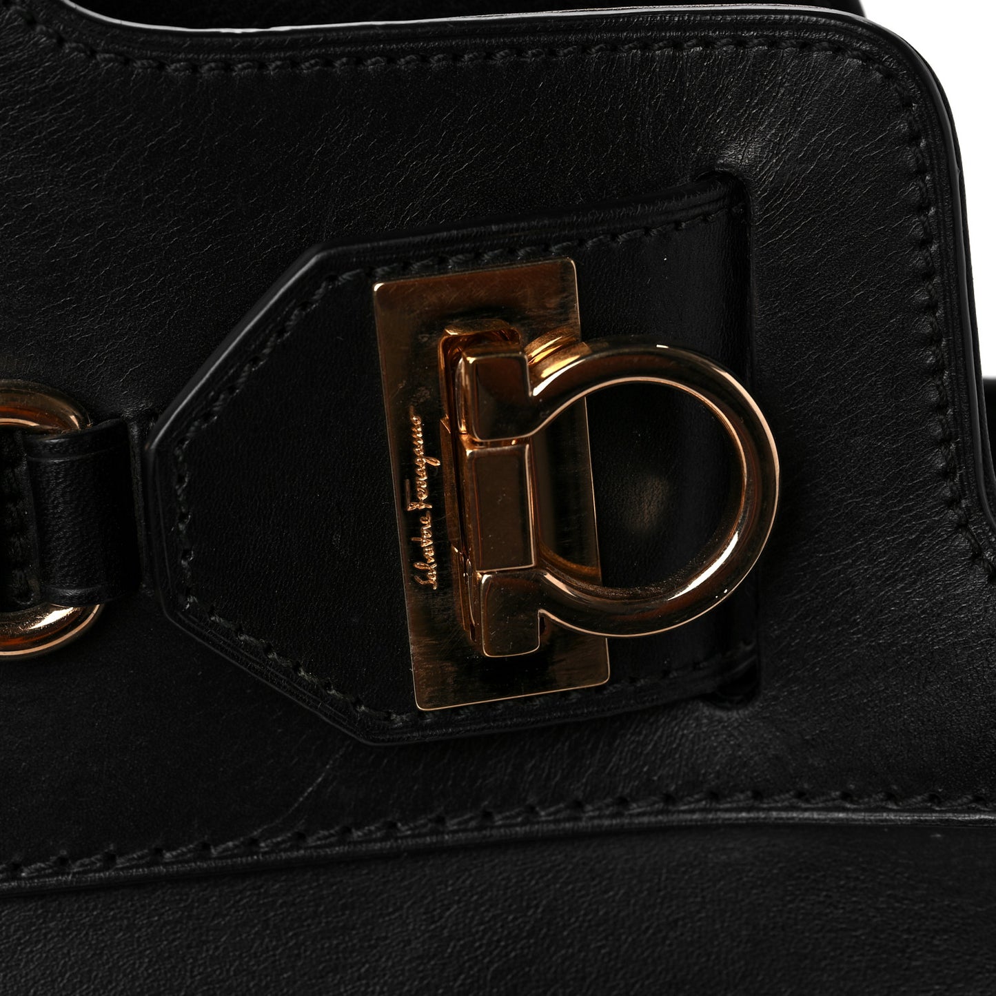 Calfskin Wanda Tote Black