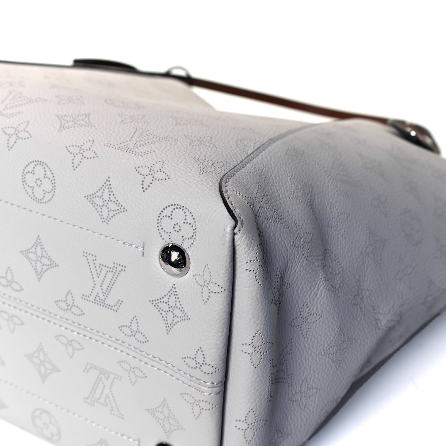 Louis Vuitton Mahina Hina MM Mist 12 of 16